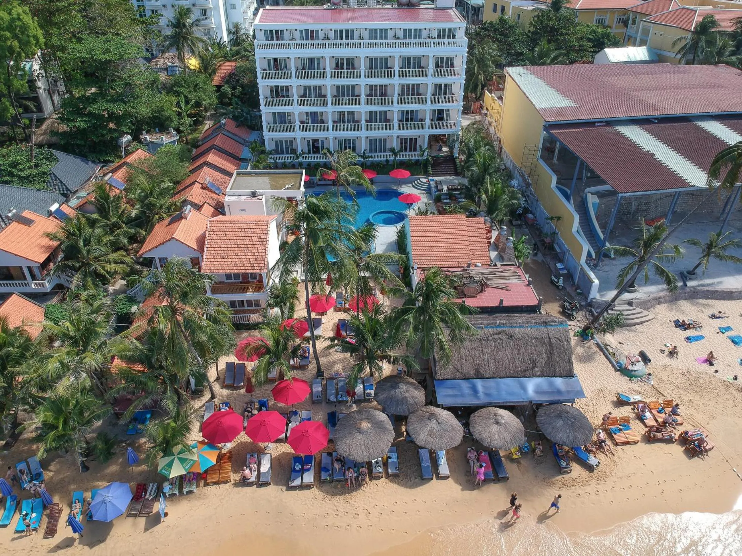 Property building in Phuong Binh House