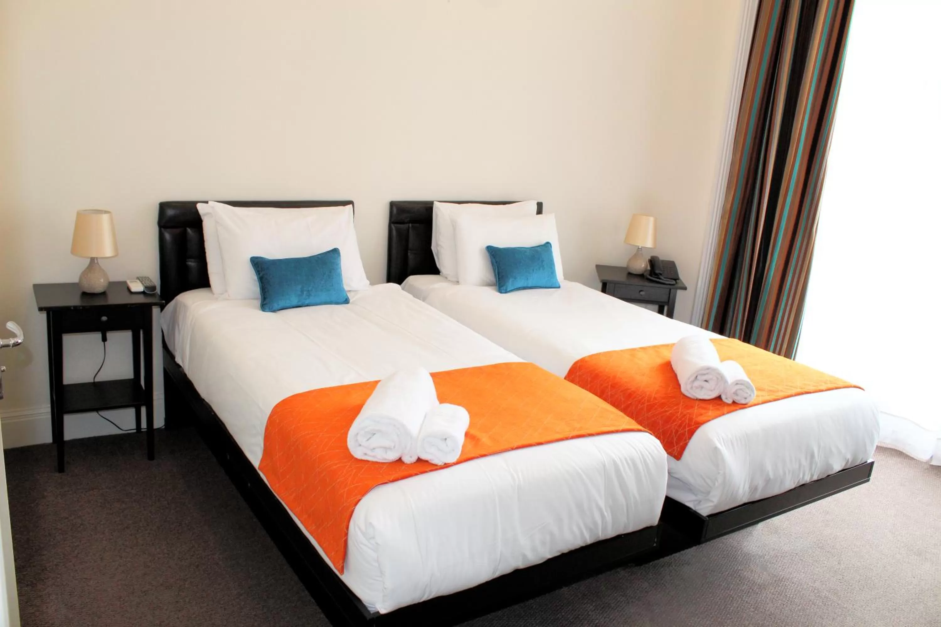 Twin Room in NOX Lancaster Gate