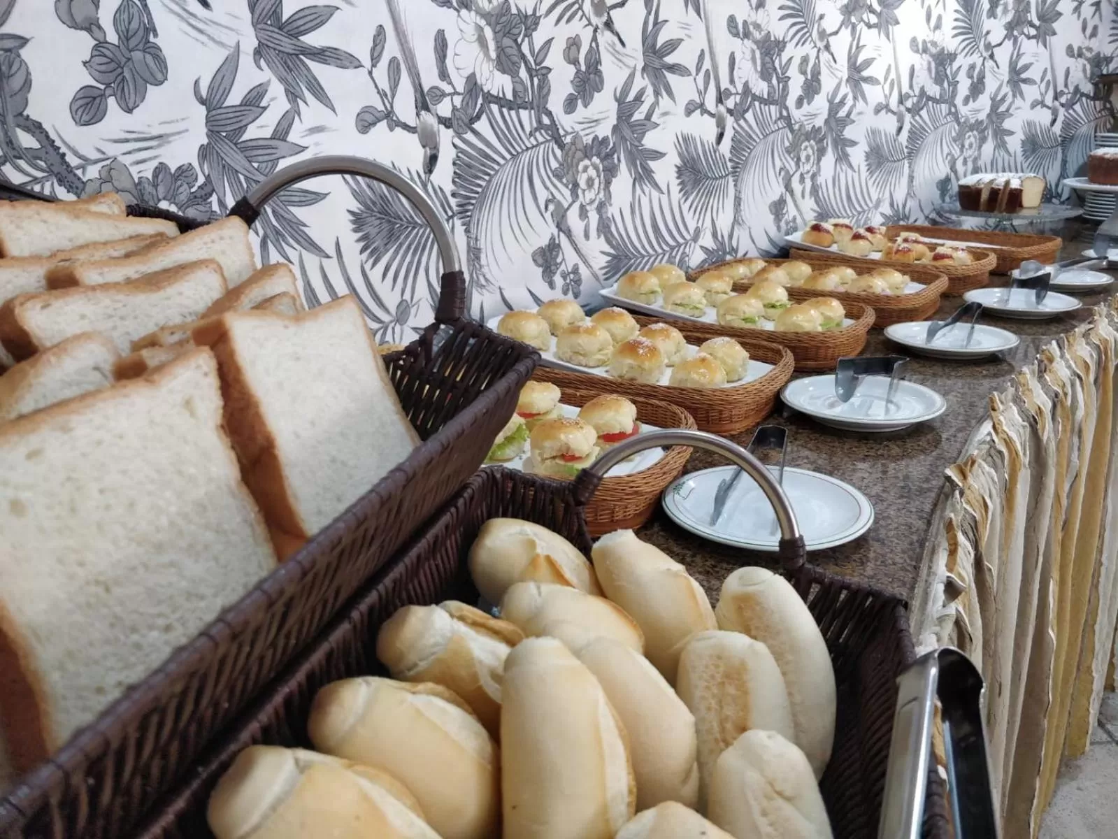 Breakfast in Divi-Divi Praia Hotel