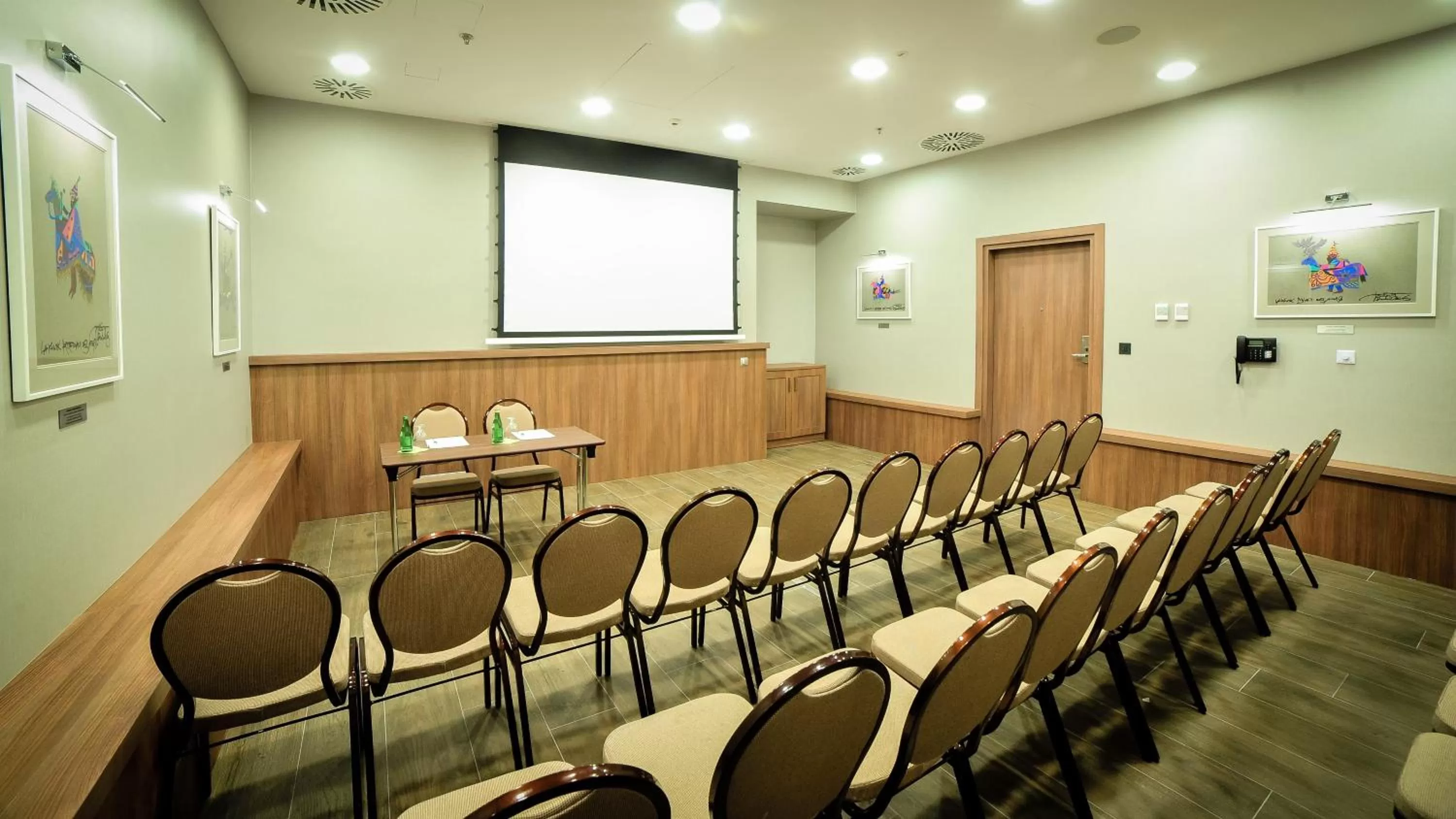 Meeting/conference room in Holiday Inn Krakow City Centre by IHG