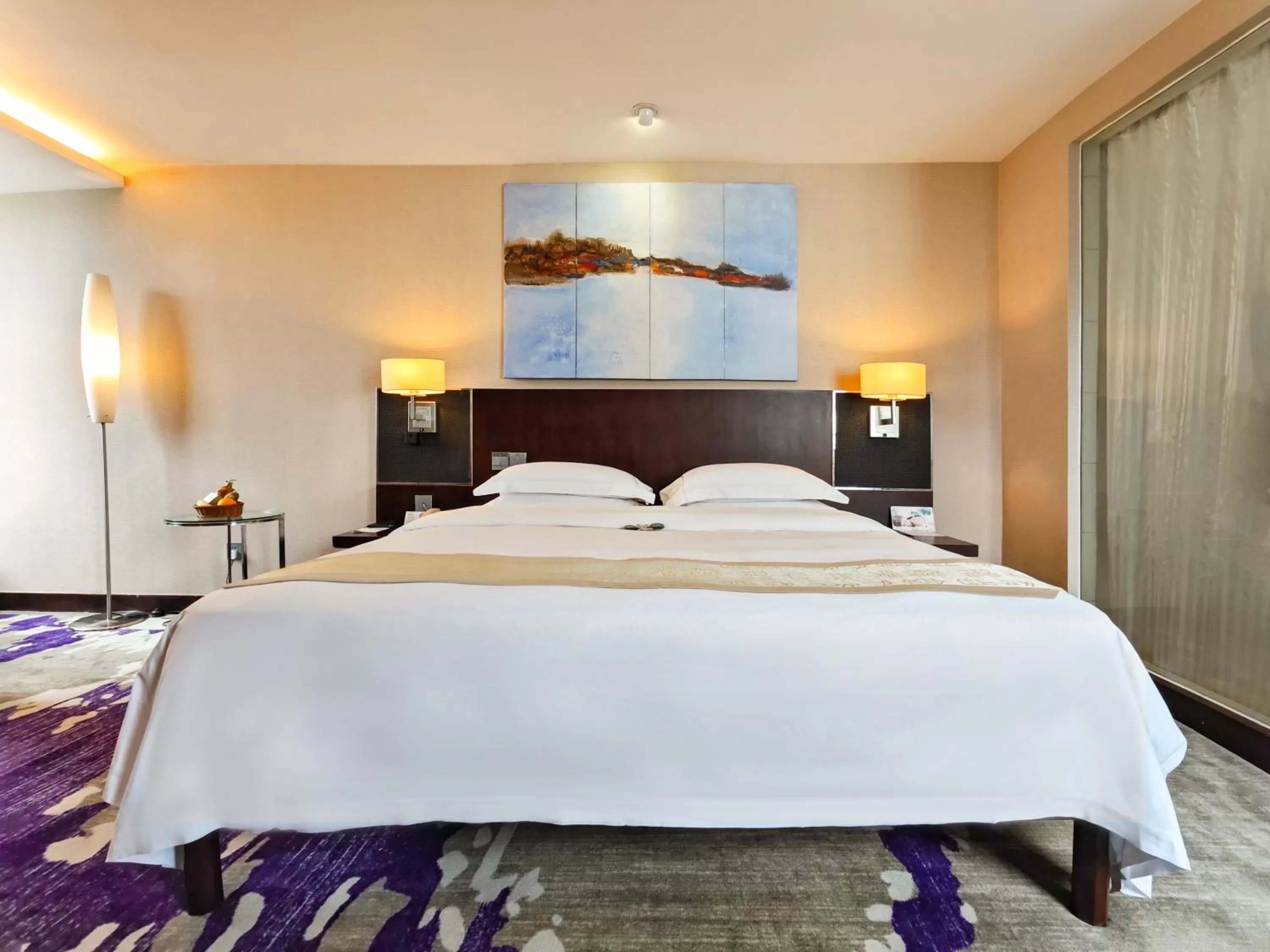 Bed in The Pavilion Century Tower (Huaqiang NorthBusiness Zone)