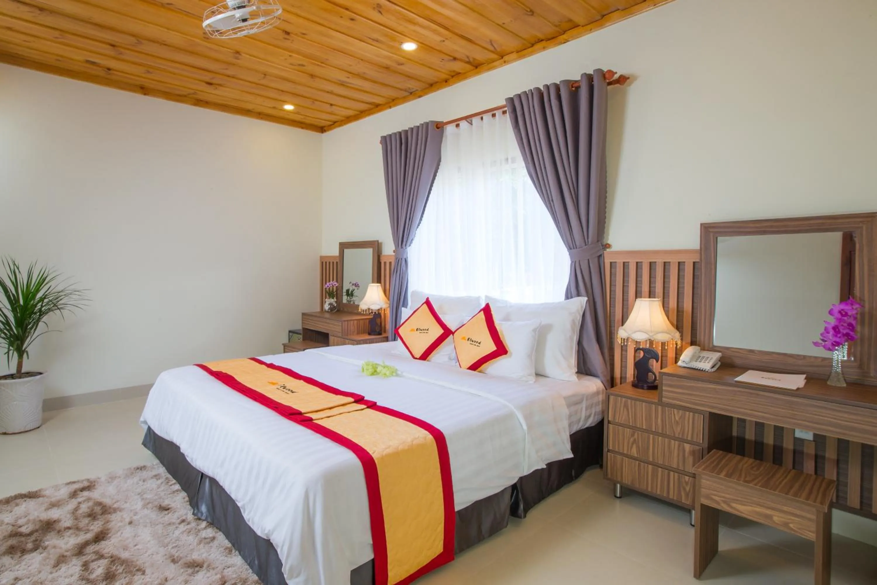 Bedroom in Elwood Premier Resort Phu Quoc