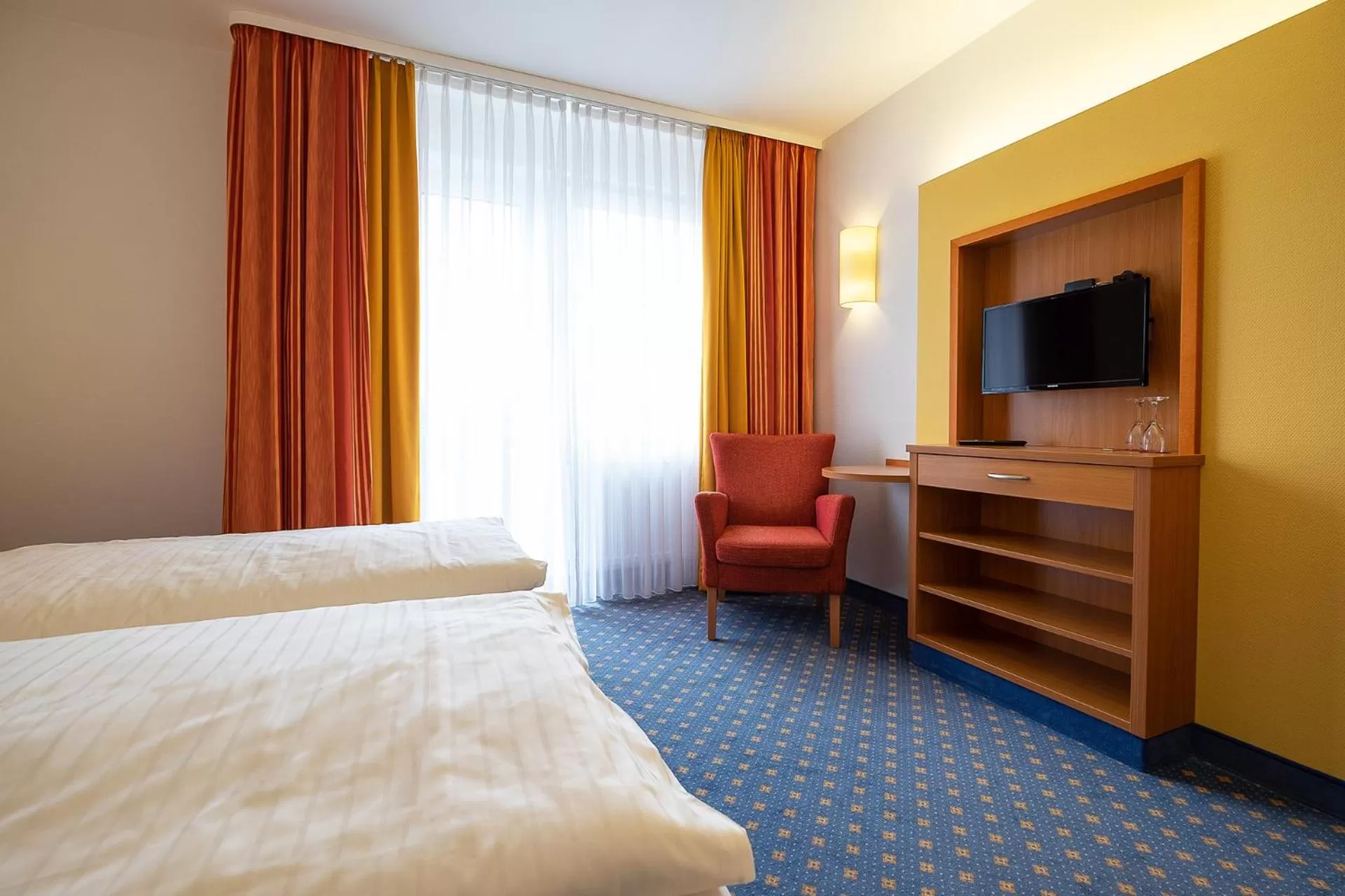 Photo of the whole room, Bed in Hotel Am Steinberg