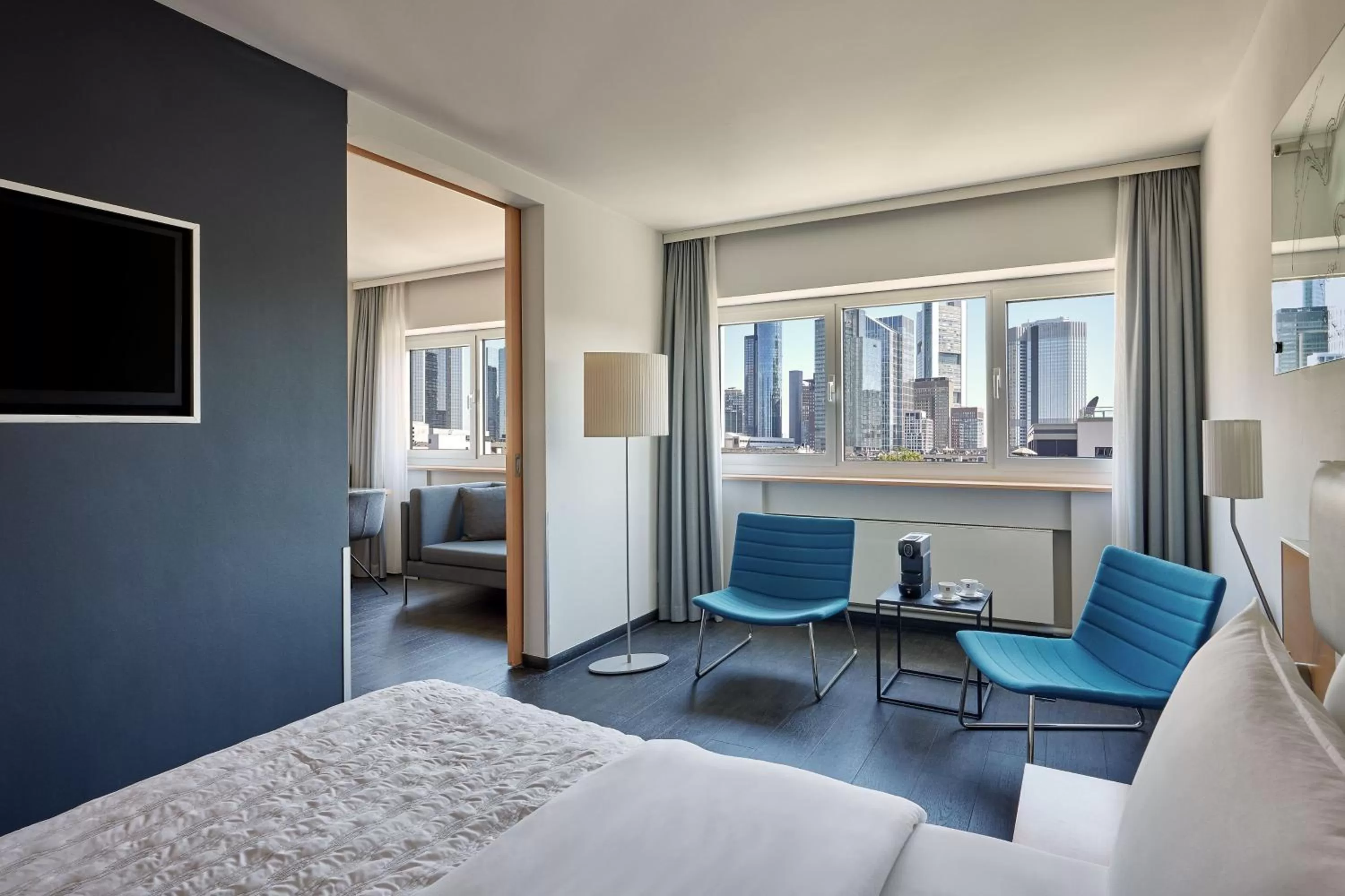 One-Bedroom Junior King Suite in Le Méridien Frankfurt