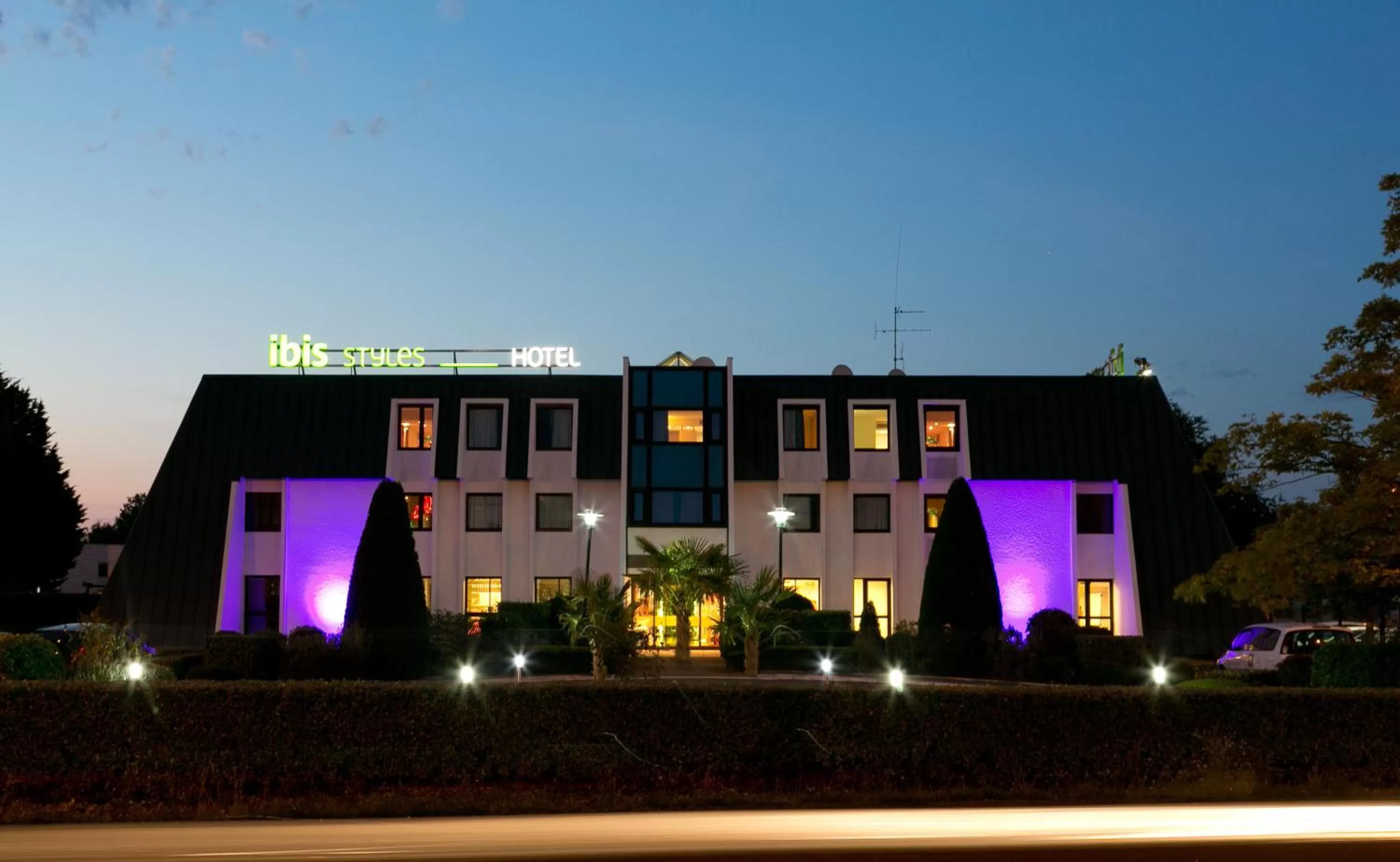 Facade/entrance in ibis Styles Bordeaux Aéroport