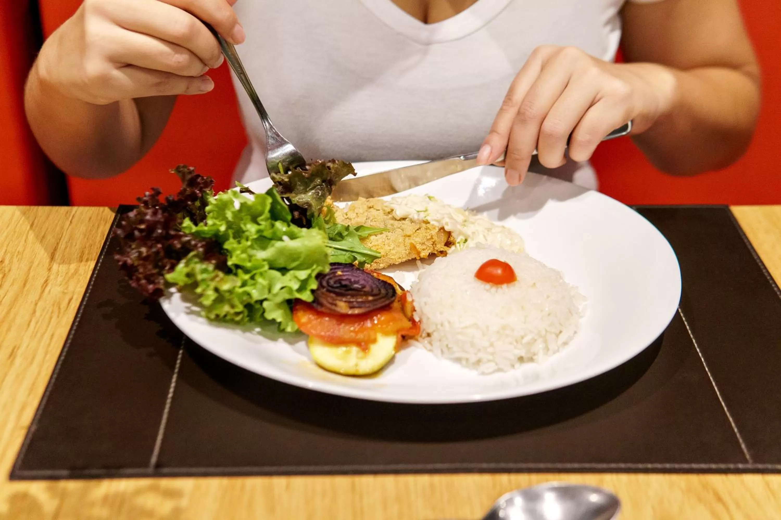 Restaurant/places to eat in ibis Caxias do Sul