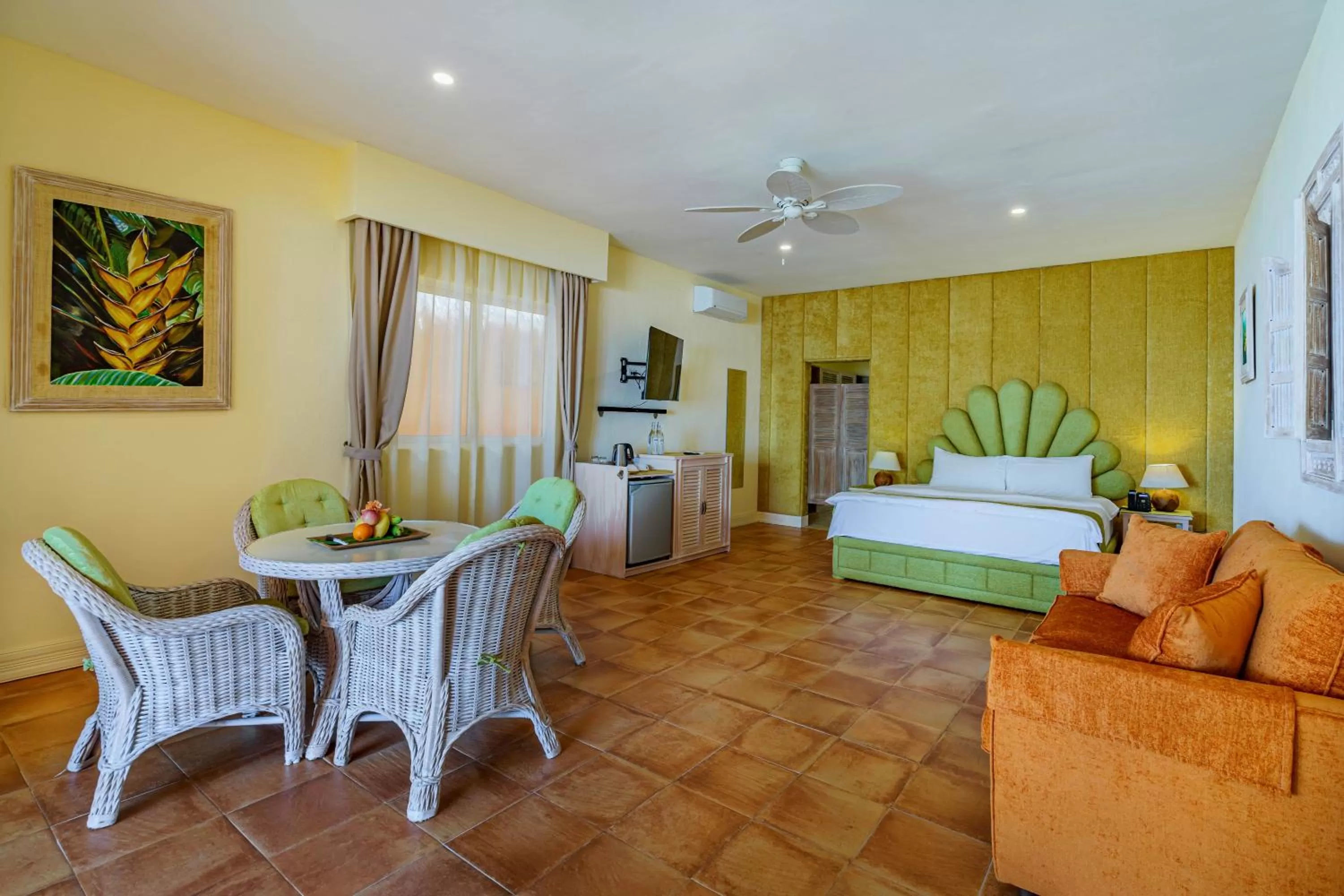 Photo of the whole room, Bed in Coco Grove Beach Resort, Siquijor Island