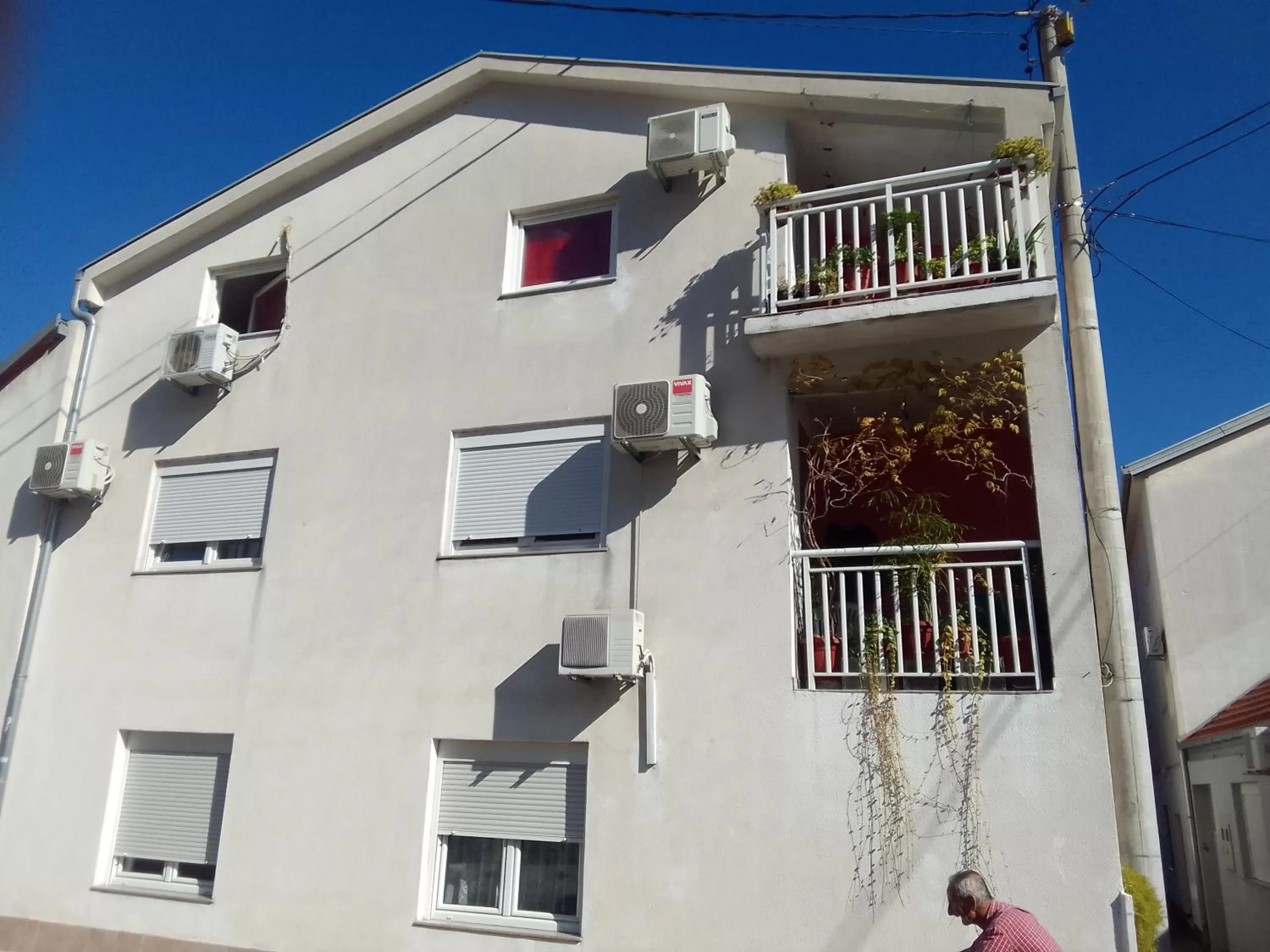 Property Building in Biba