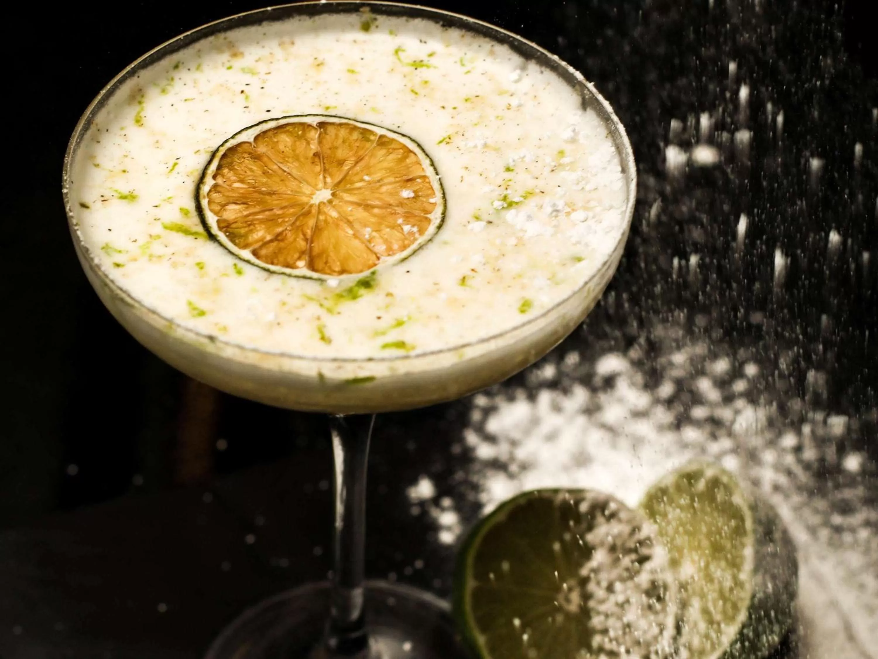 Lounge or bar, Food in Fairmont Grand Hotel Geneva