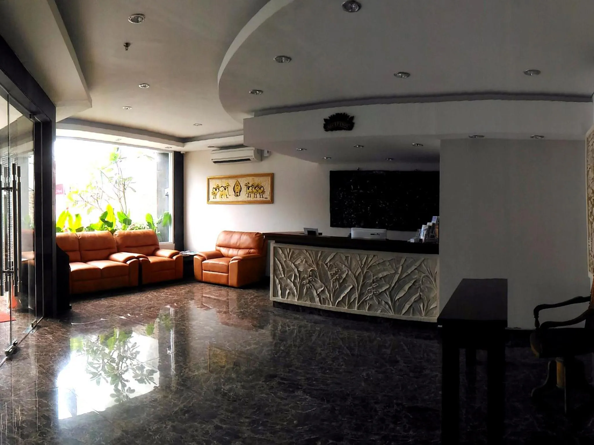 Lobby or reception in Grand Puri Saron Hotel Yogyakarta