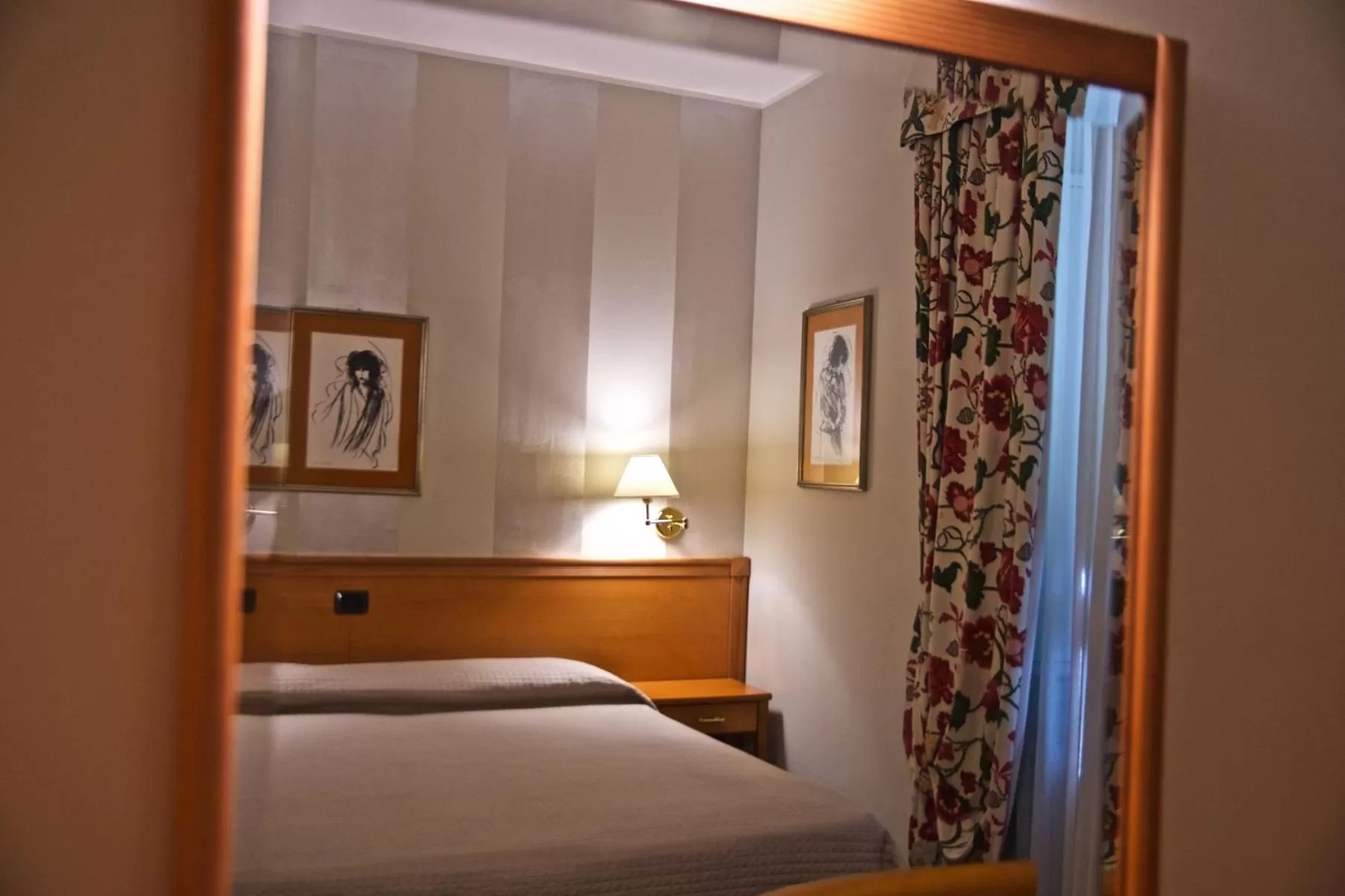 Bed in Hotel La Luna