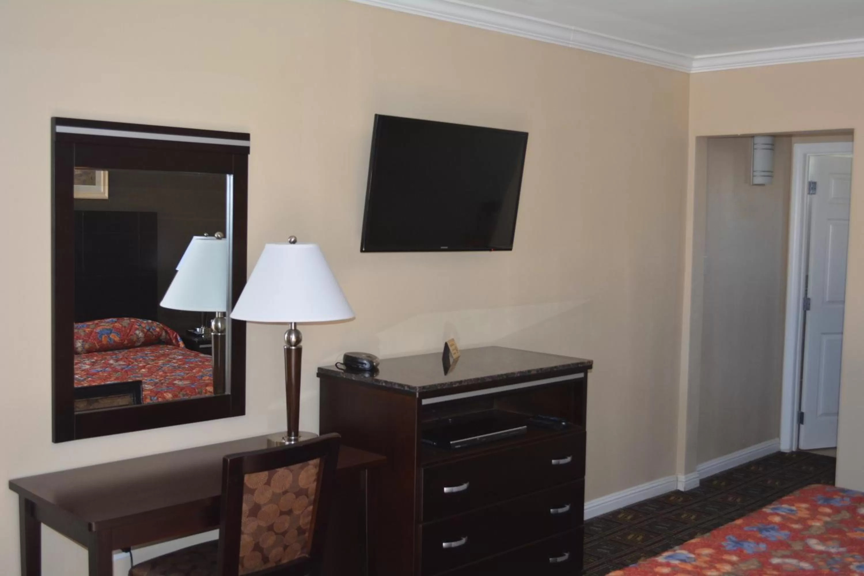 Decorative detail in Seaside Motel