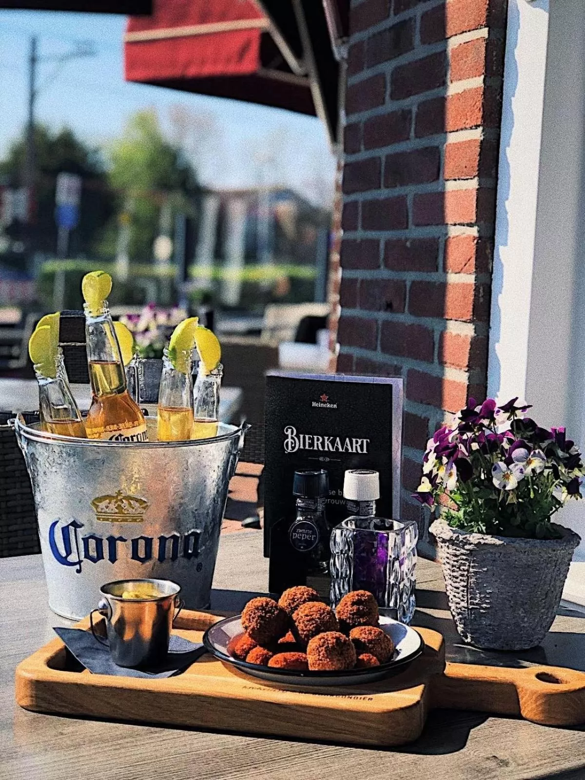 Property building in Slapen bij de Buurvrouw