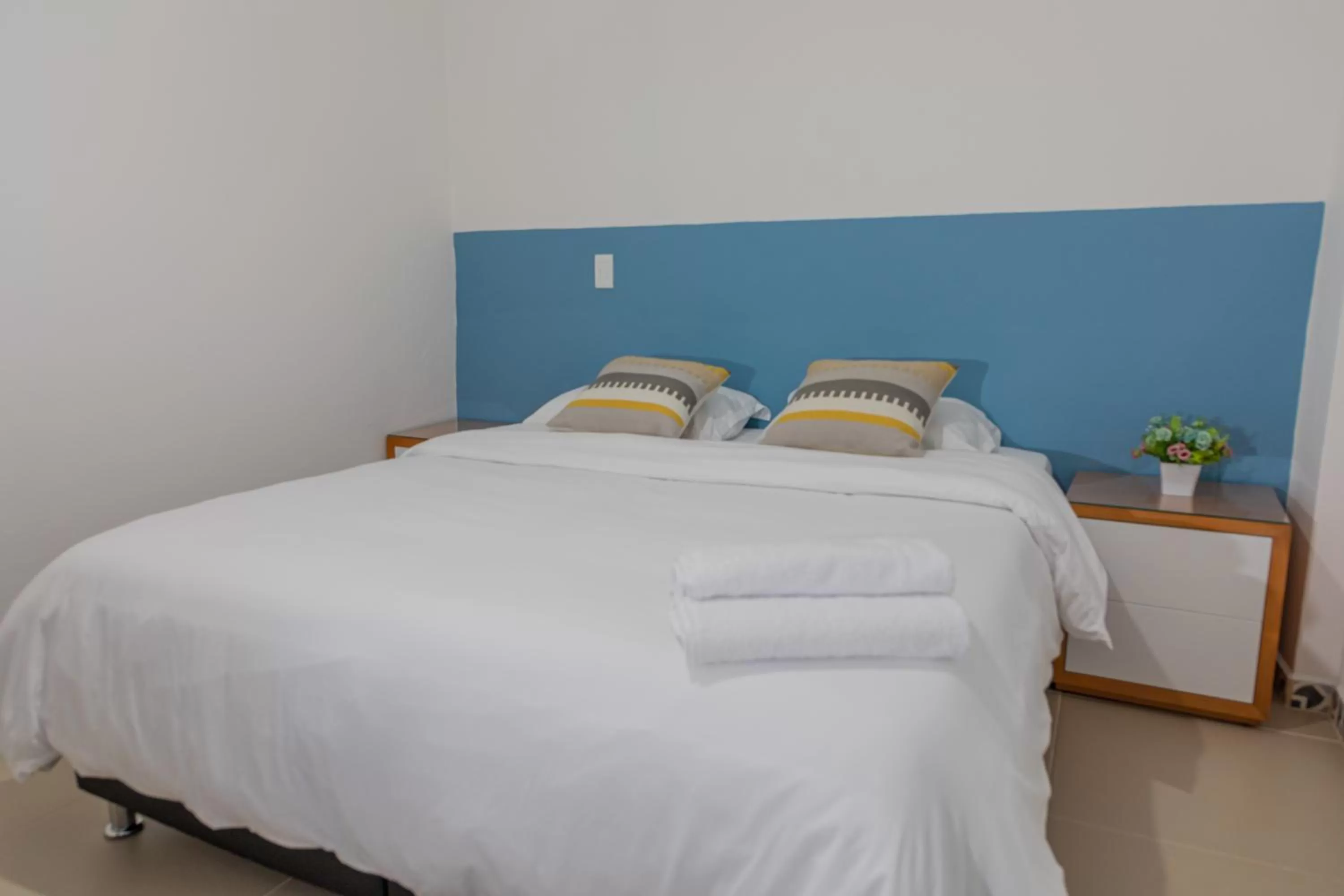 Bedroom, Bed in Hotel Azulado Jericó