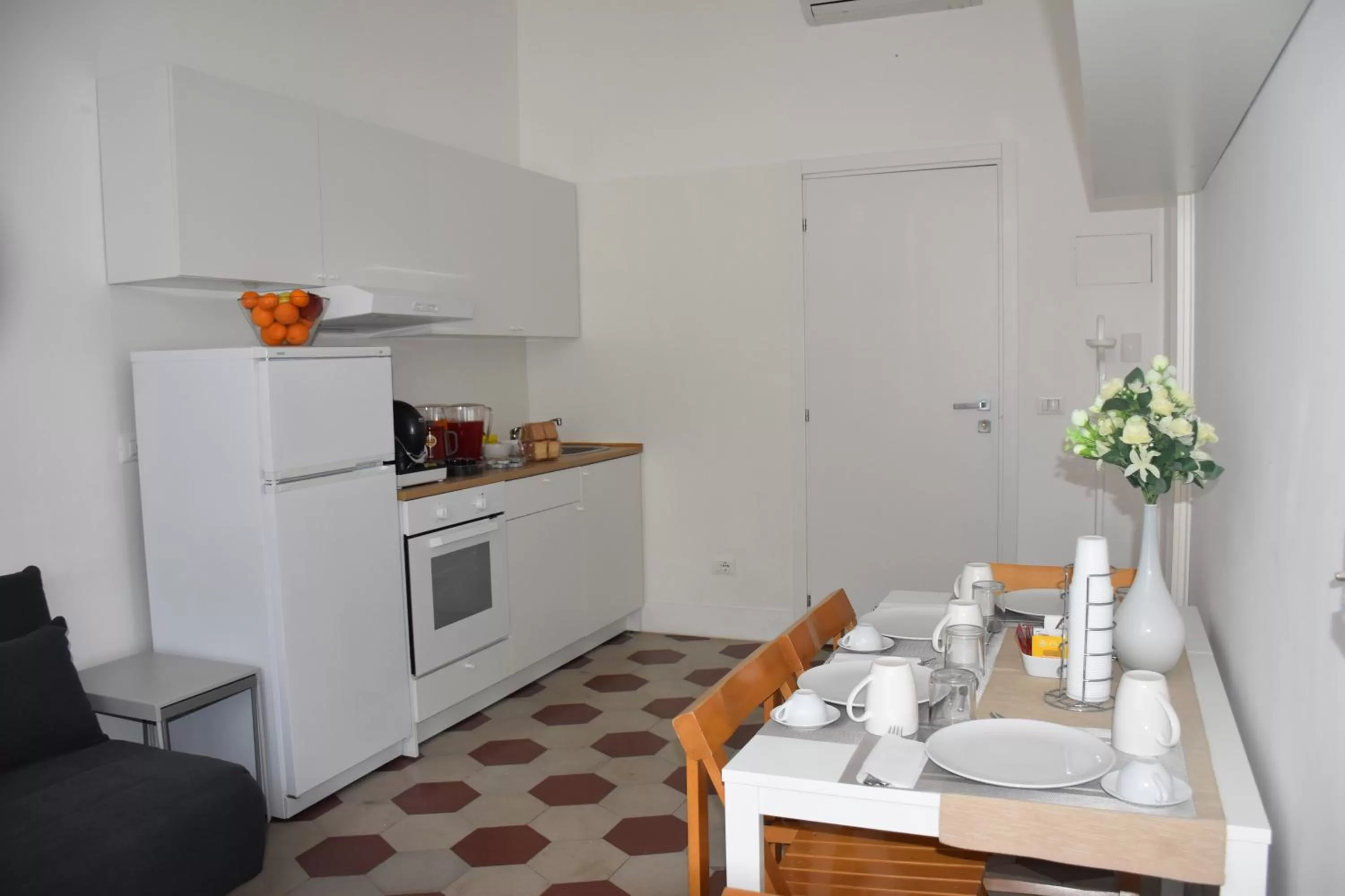 Kitchen or kitchenette in Rhegion B&B