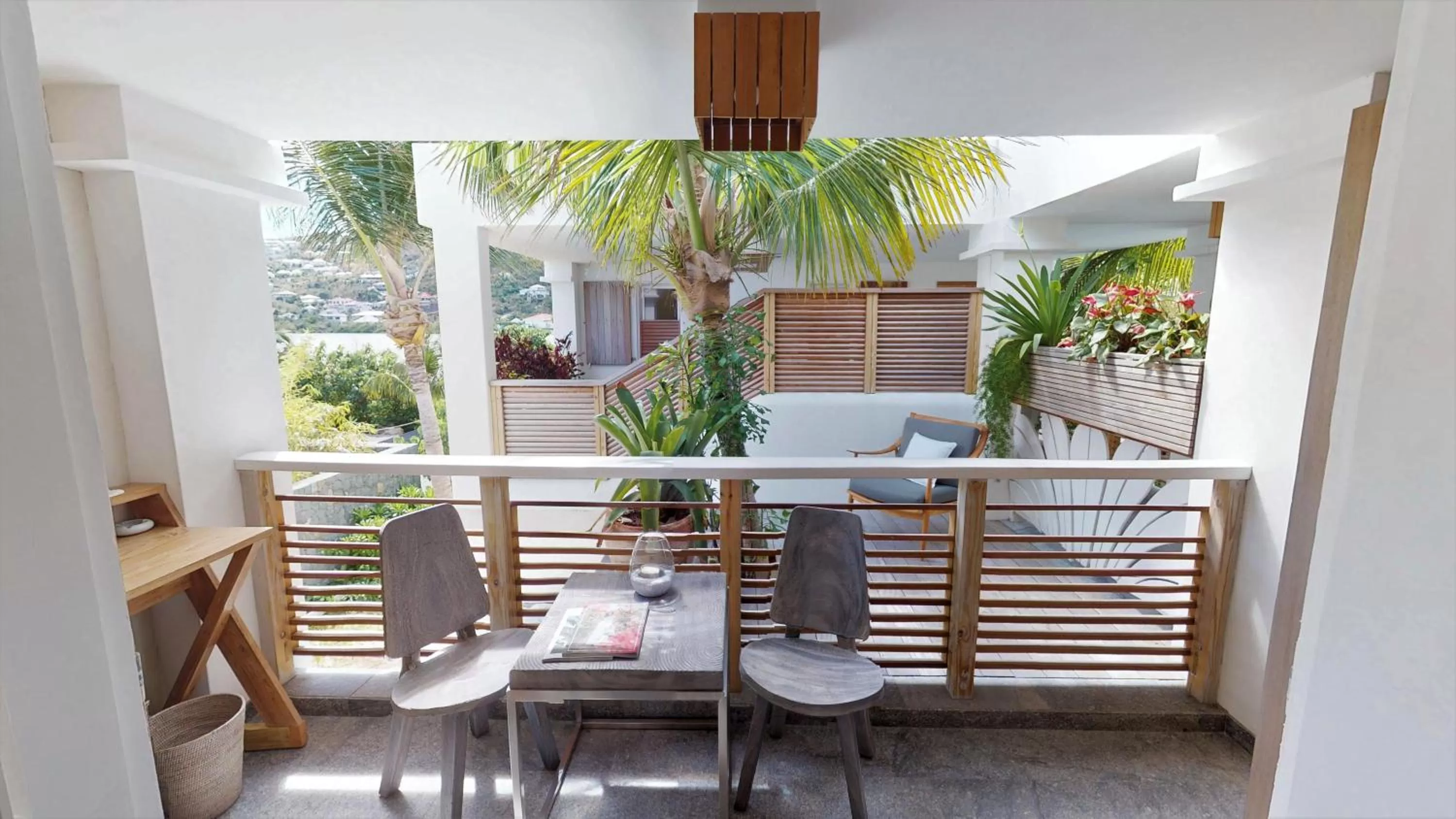 Balcony/Terrace in Hotel Les Ondines Sur La Plage