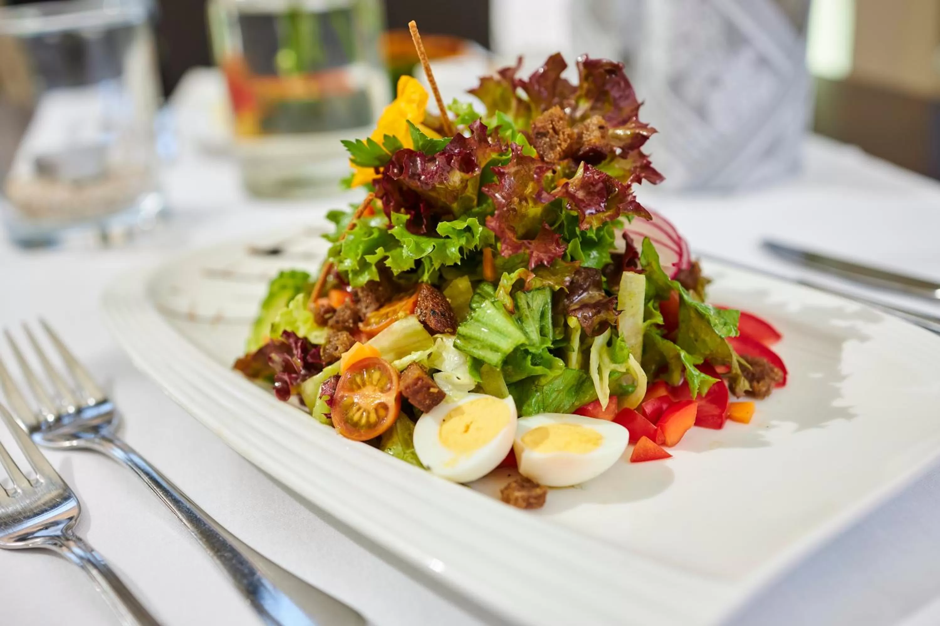 Restaurant/places to eat in Flair Hotel Reuner