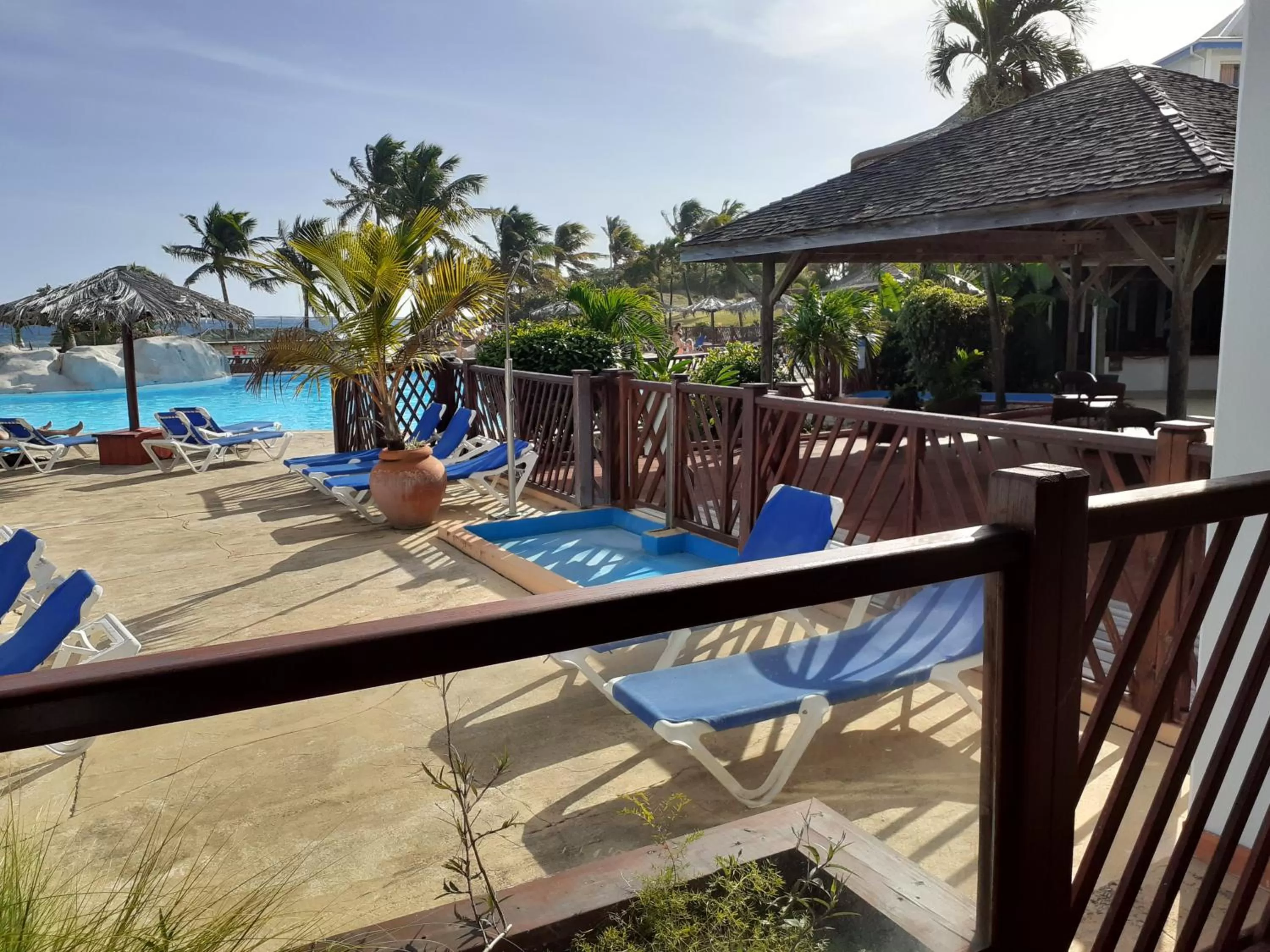 Balcony/Terrace in Le Studio les Tropiques au Village MANGANAO