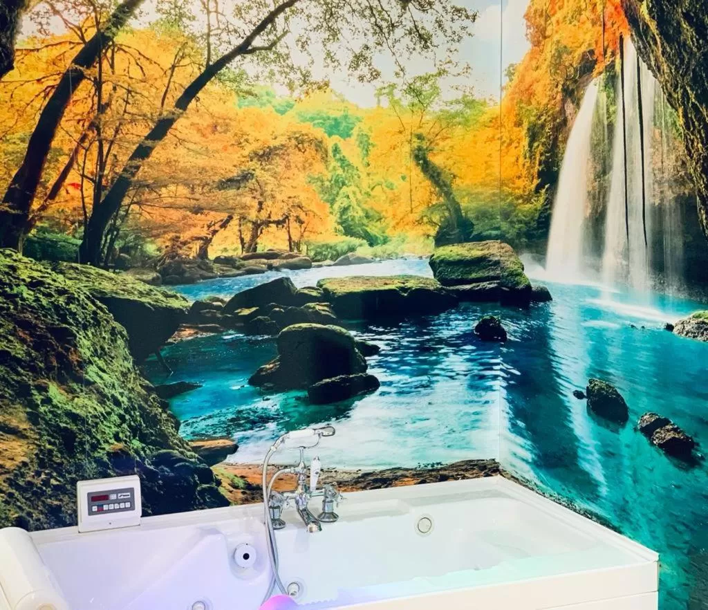 Hot Tub in Beppe House