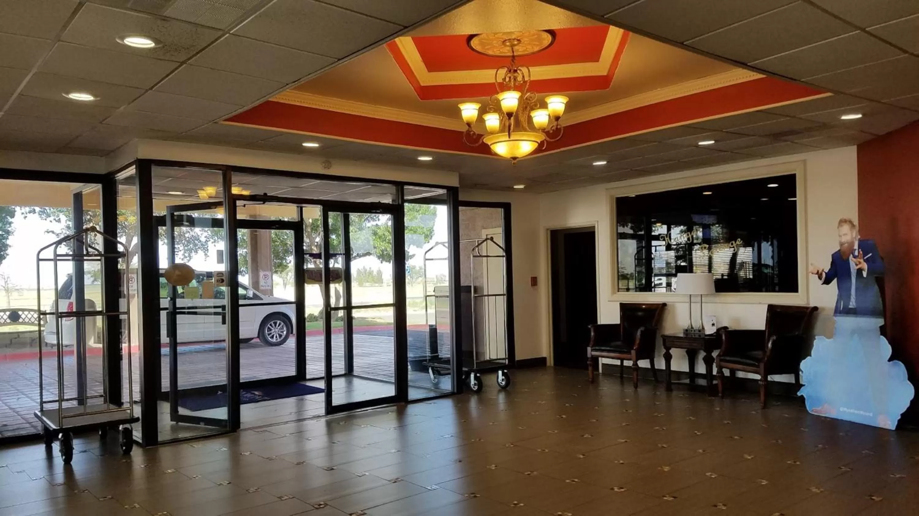 Lobby or reception in Baymont by Wyndham Midland Airport