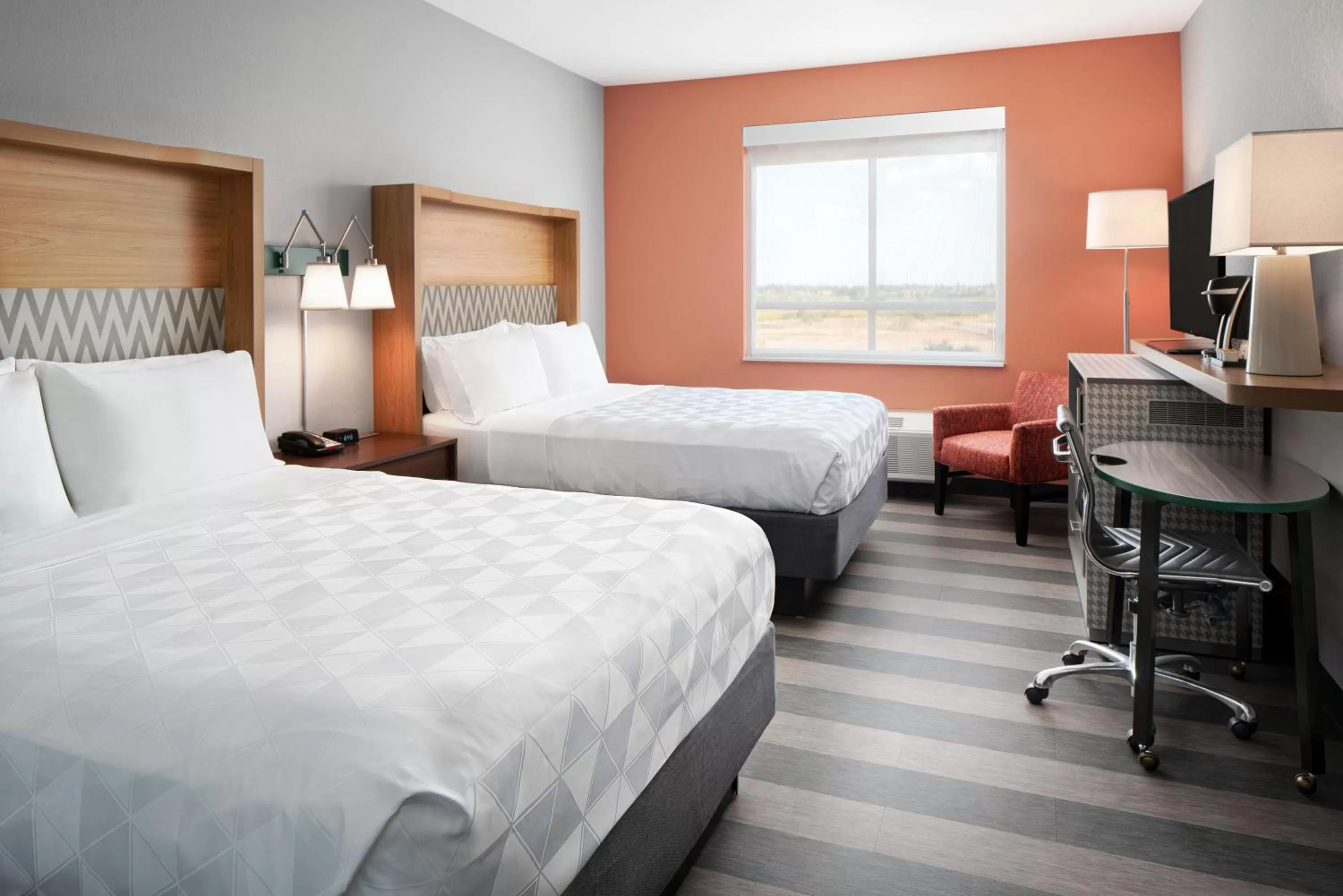 Photo of the whole room, Bed in Holiday Inn Odessa by IHG