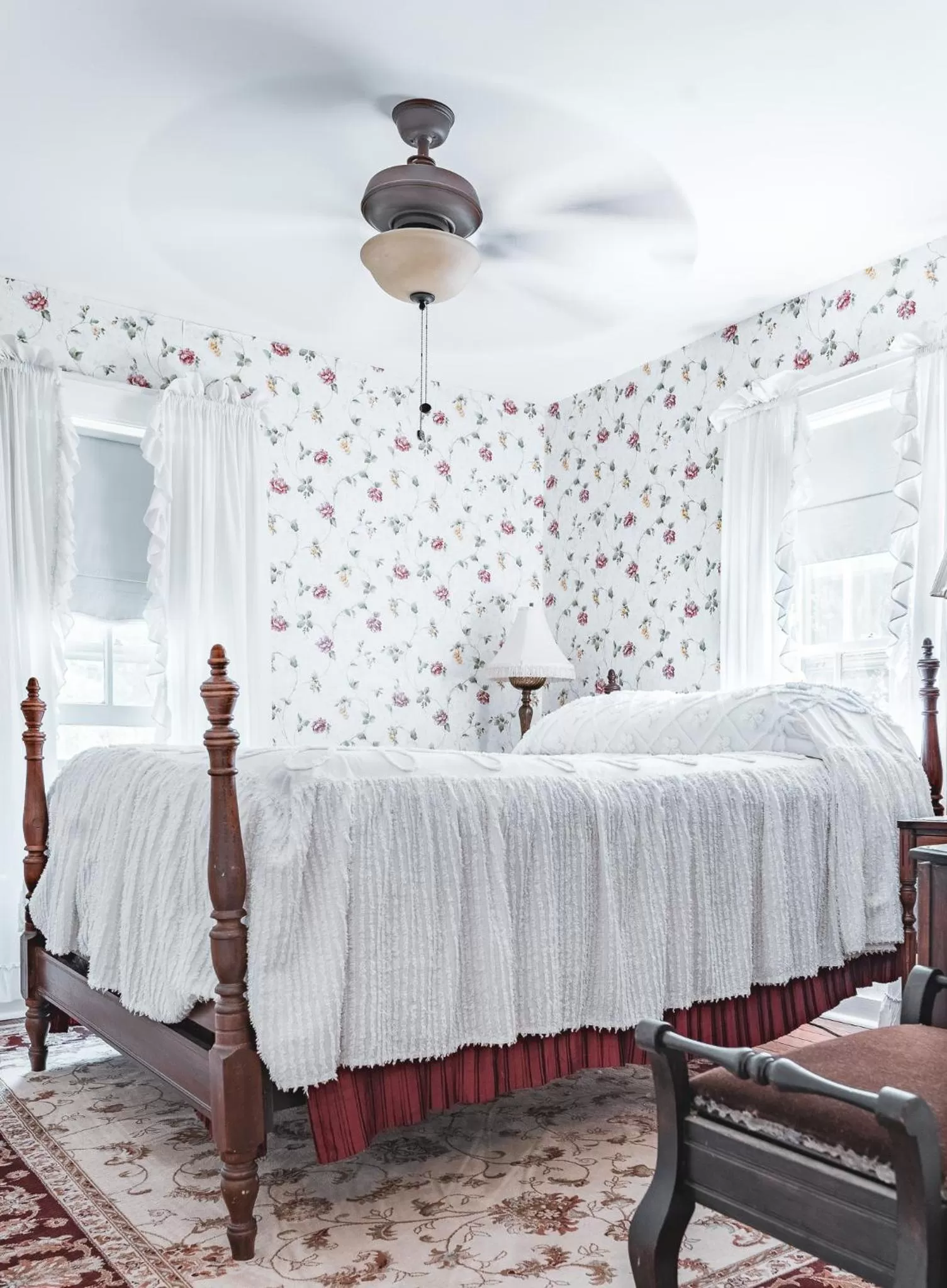 Bed in Black Mountain Inn