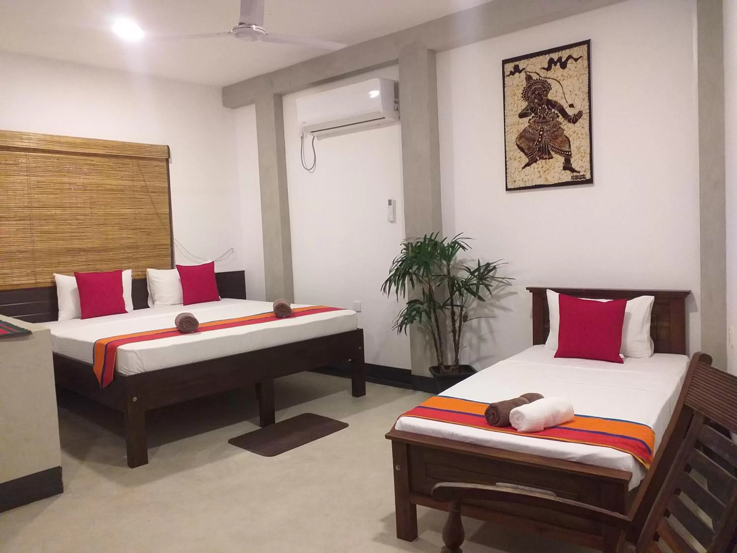 Bed in Green Wood Villa Negombo