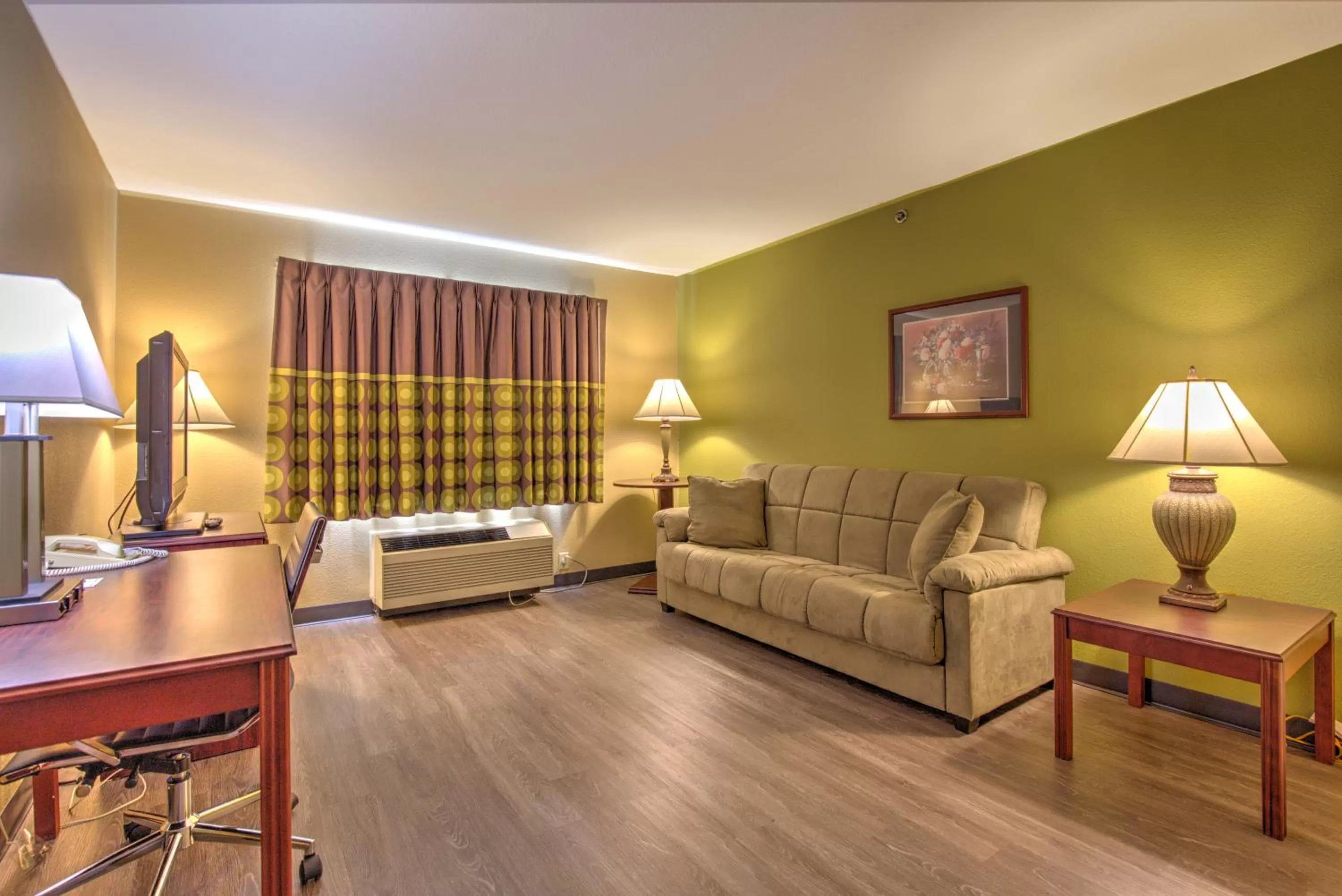 Seating area, Bed in Super 8 by Wyndham Waterloo