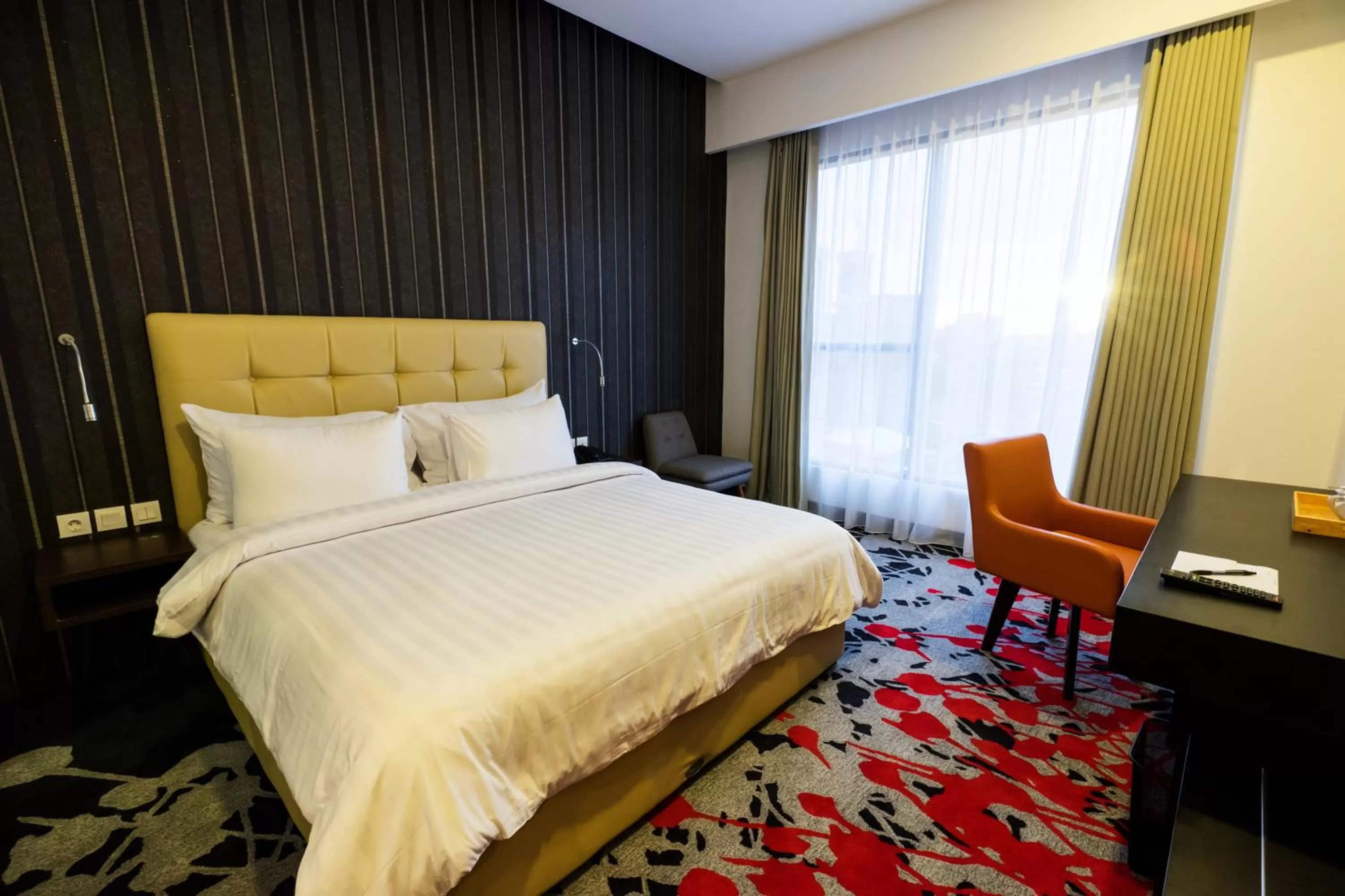 Bedroom, Bed in Liberty Hotel Thamrin Jakarta