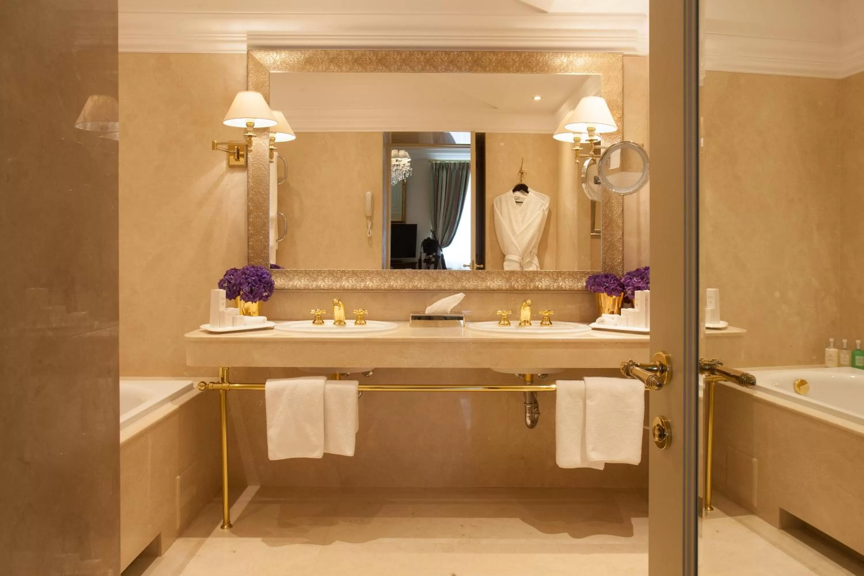 Bathroom in NARUTIS Hotel - Small Luxury Hotels of The World