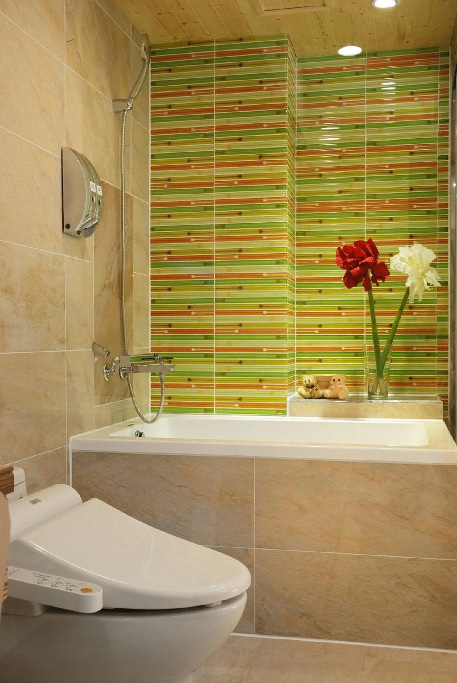 Decorative detail in NAGAHIRO Hotel