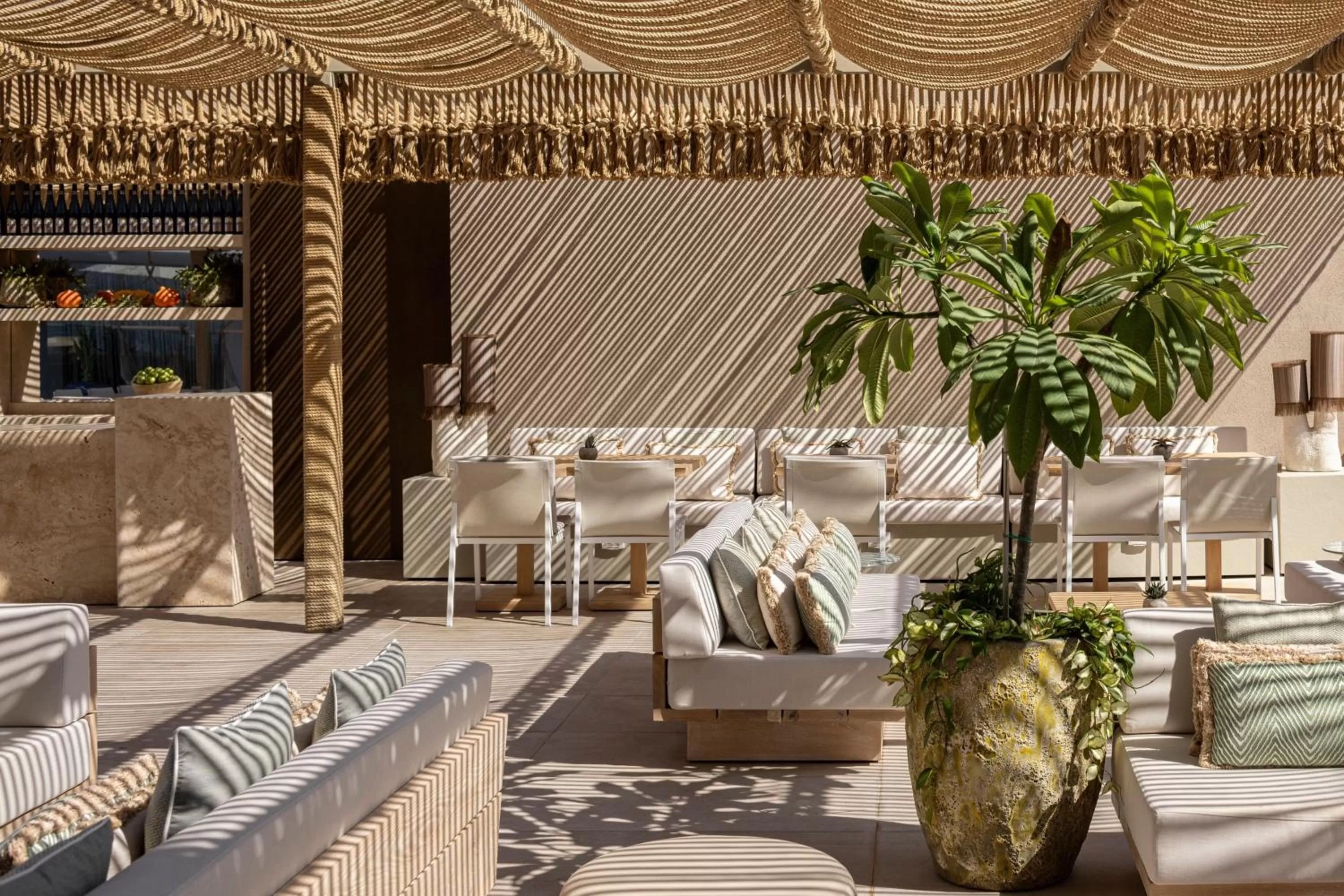 Restaurant/places to eat in Sheraton Grand Tel Aviv