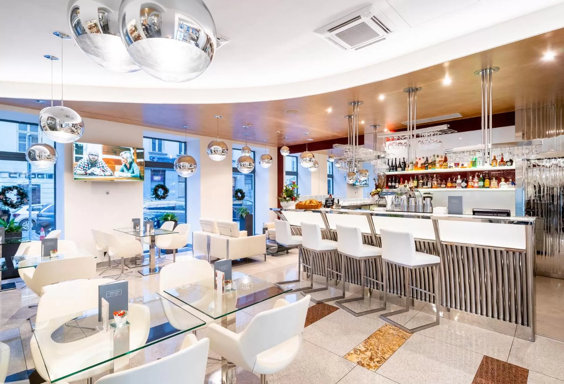 Lounge or bar in Grandium Hotel Prague