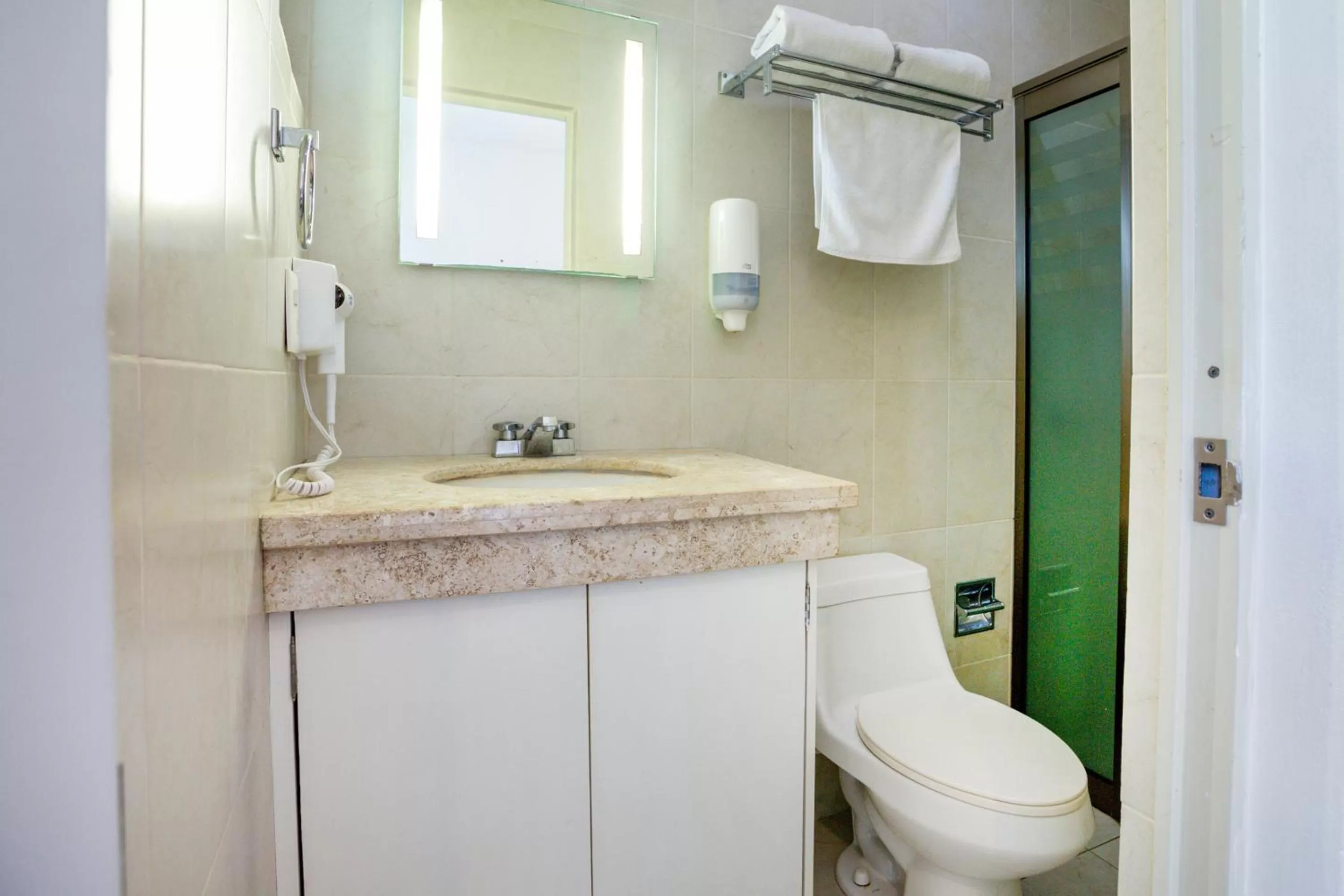 Toilet in Quinta Santa Anita