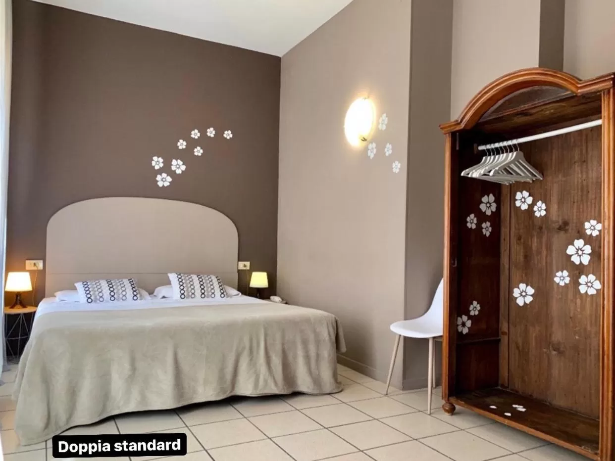 Bedroom, Bed in Hotel Ariston