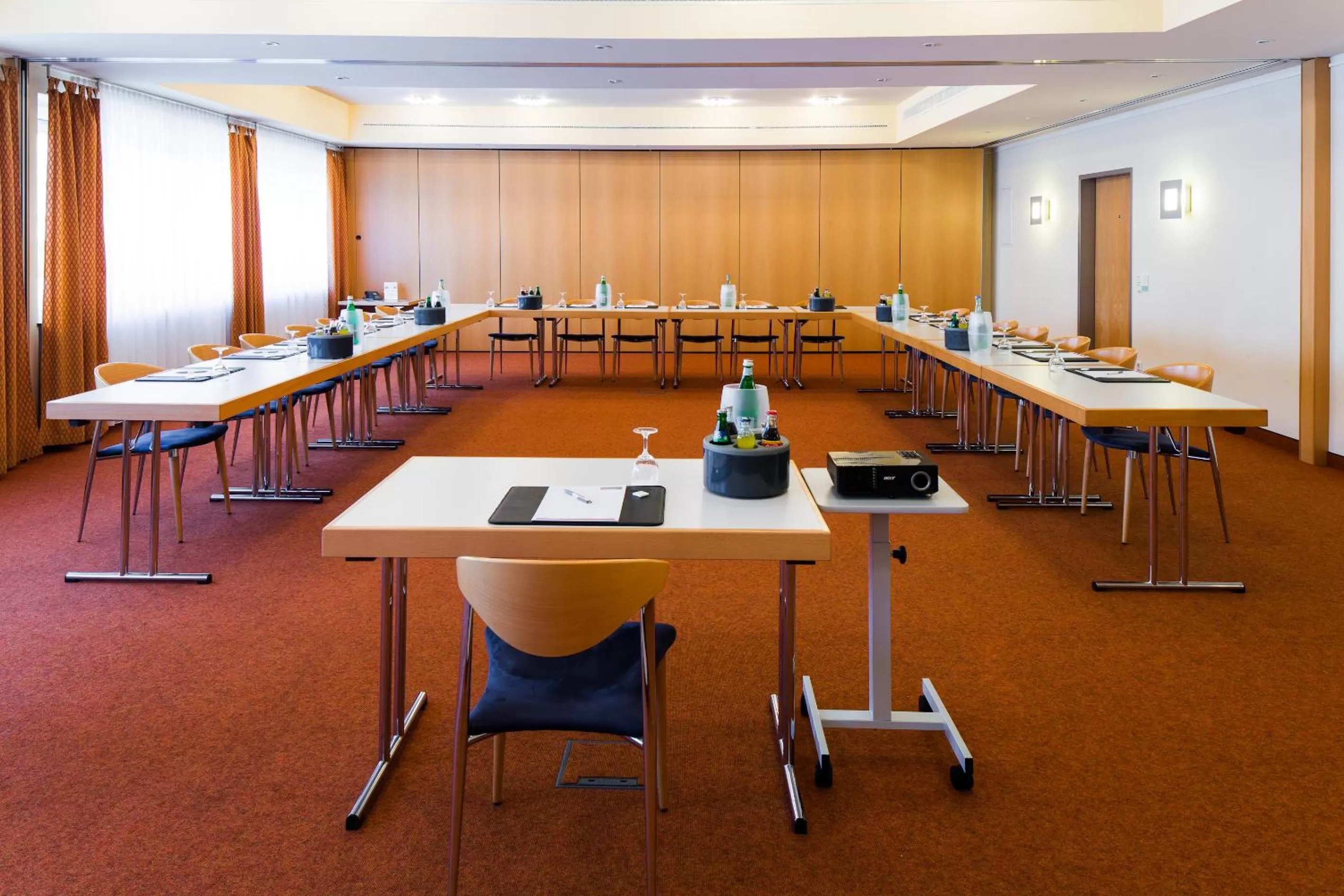 Banquet/Function facilities in Hotel Amadeus