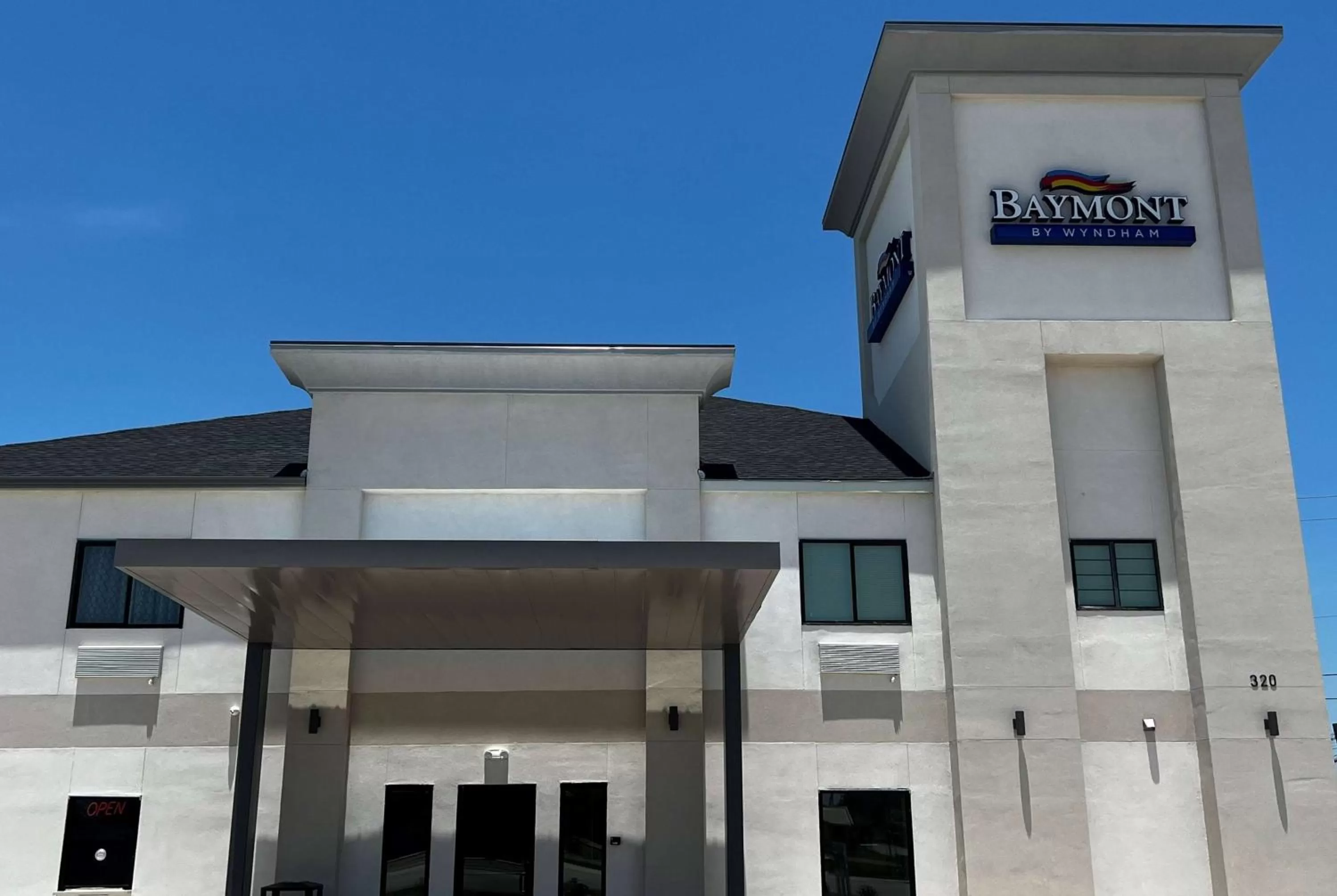 Property building in Baymont by Wyndham Freeport Texas