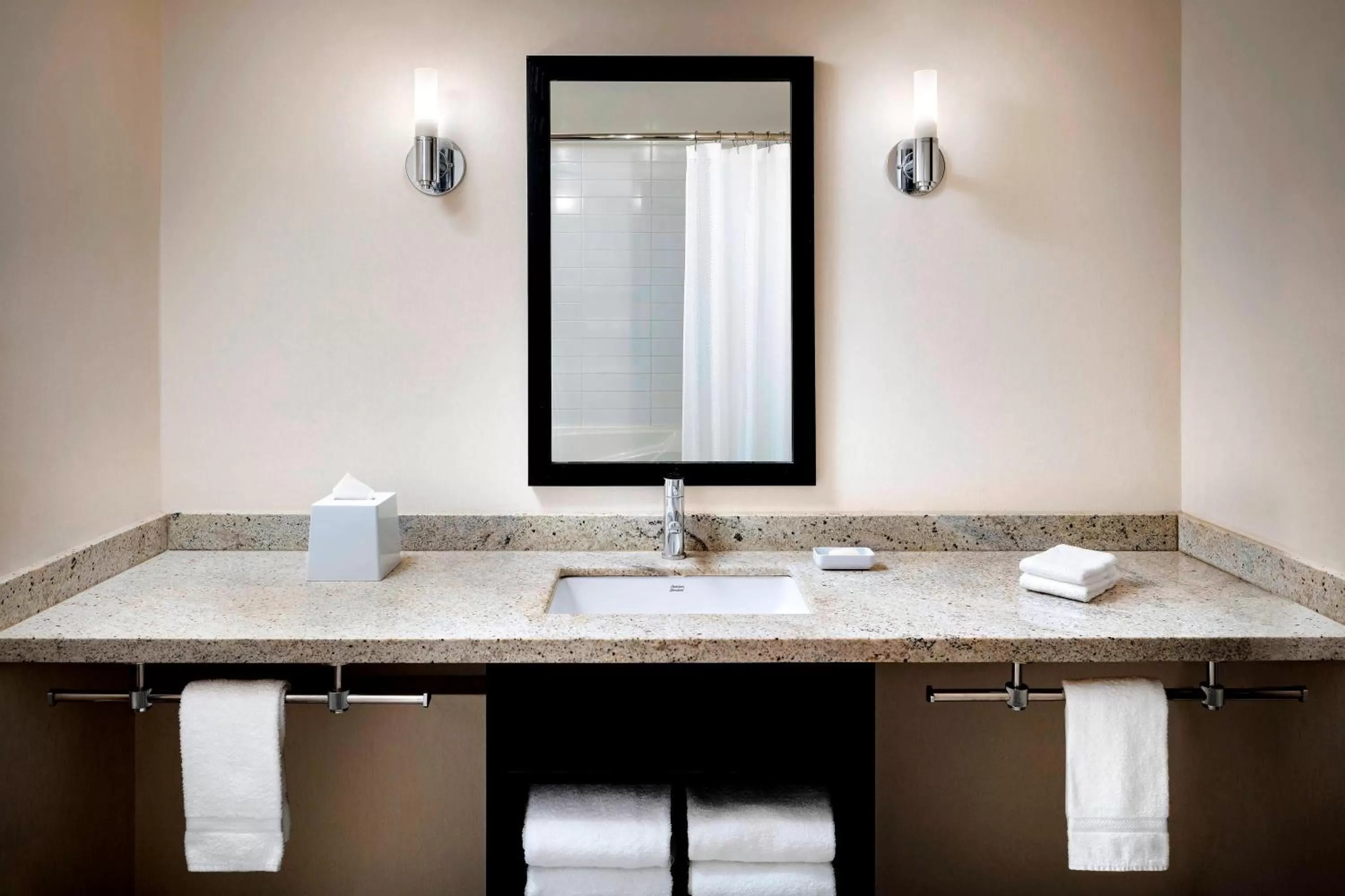 Bathroom in Four Points by Sheraton Mississauga Meadowvale