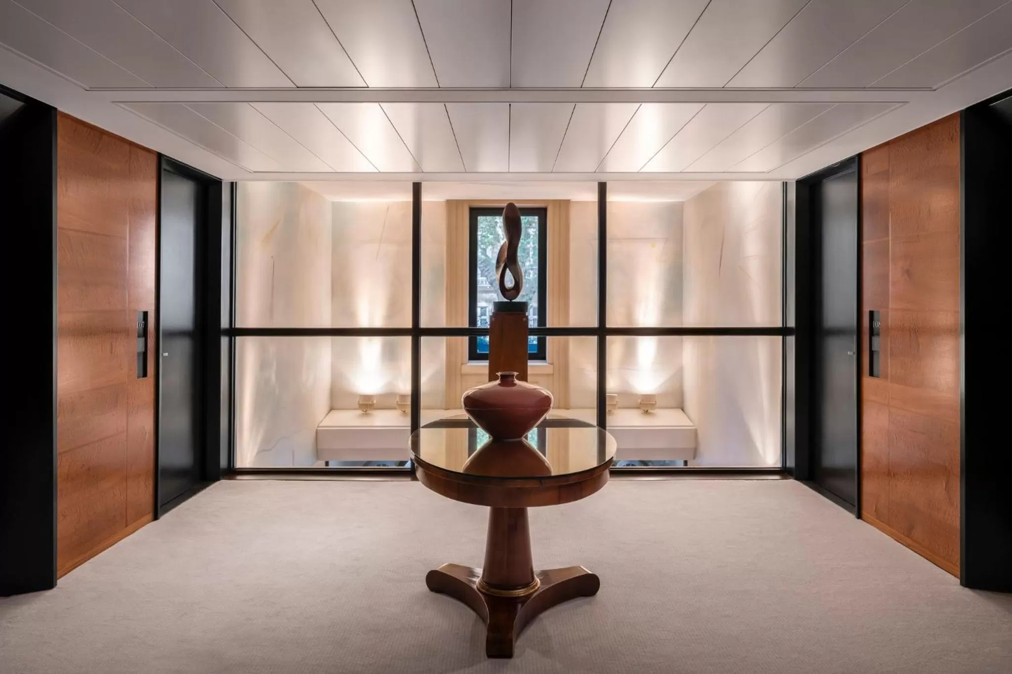 Decorative detail in COMO The Halkin