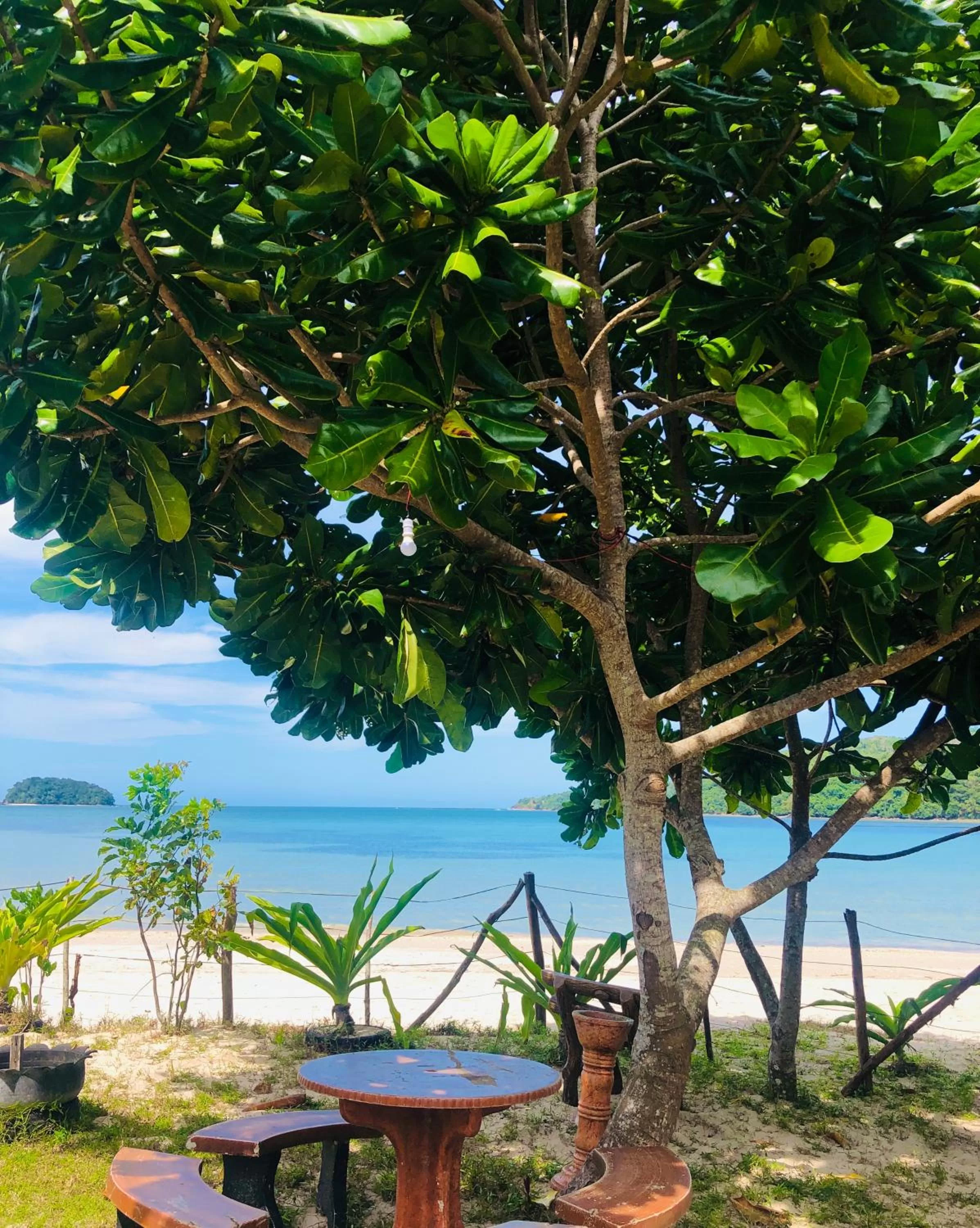 Dragon Pearl Beach Resort