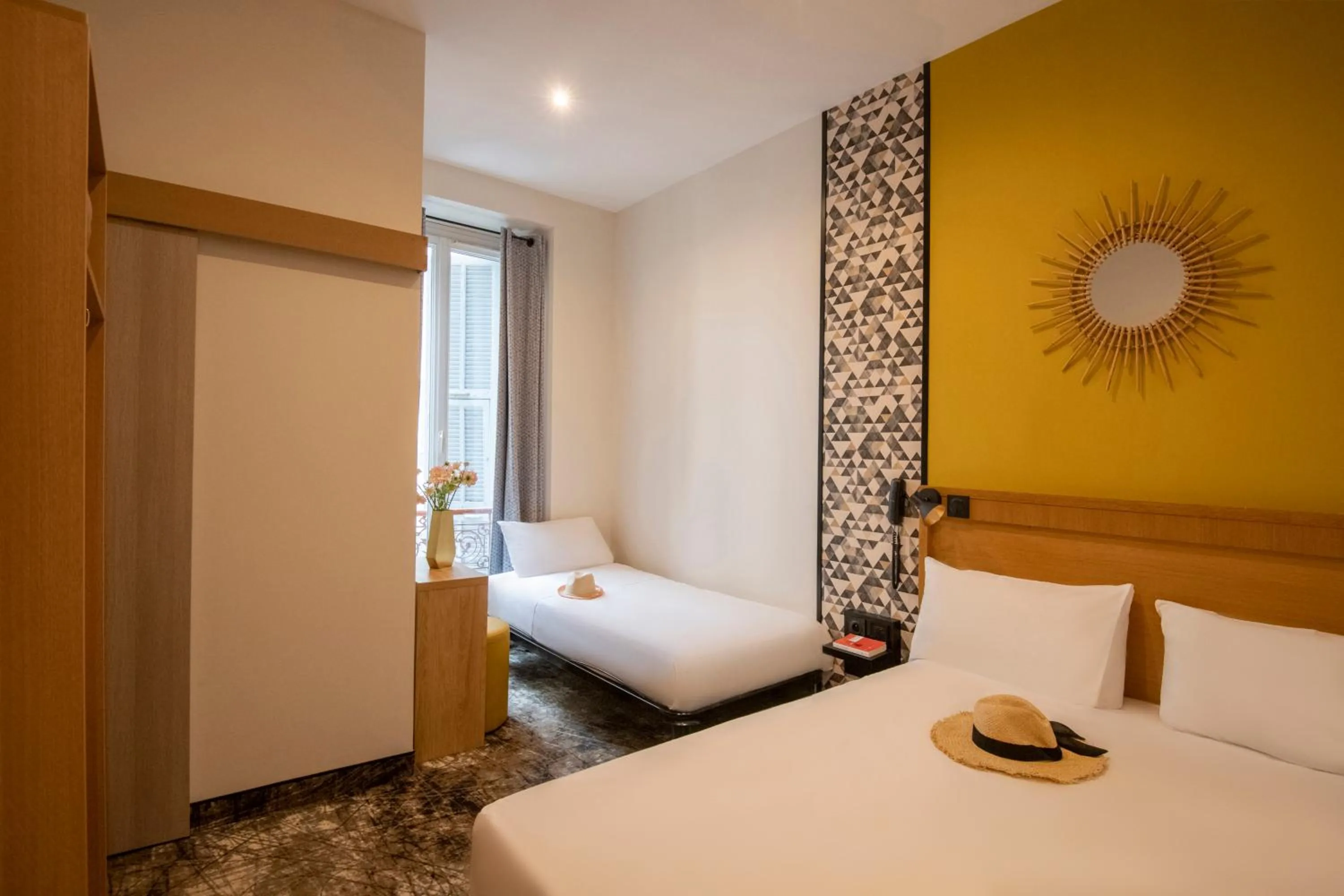 Bedroom, Bed in Hotel d'Ostende