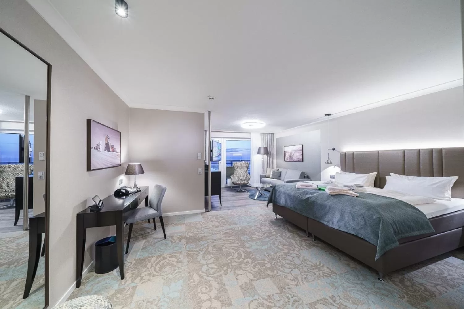 Bed in Strandhotel Duhnen