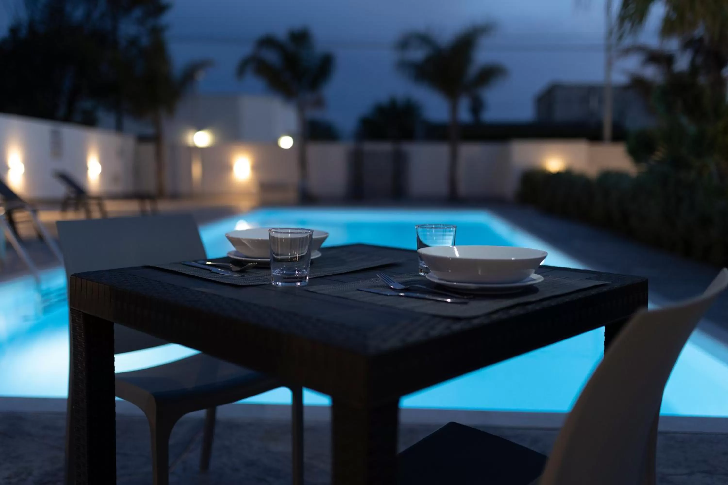 MrBrown - Cinzia Resort Beach