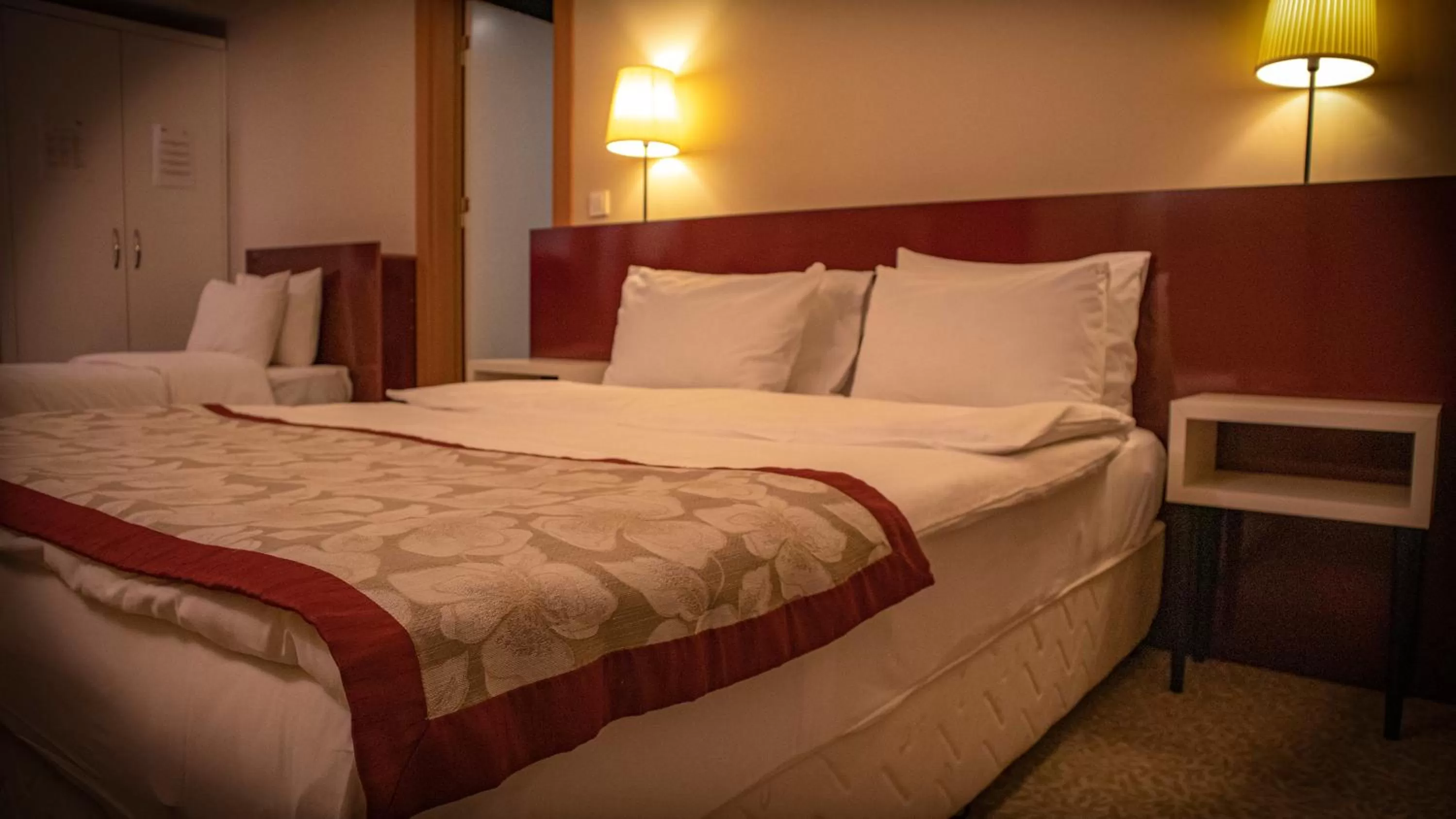 Bed in Trakya City Hotel