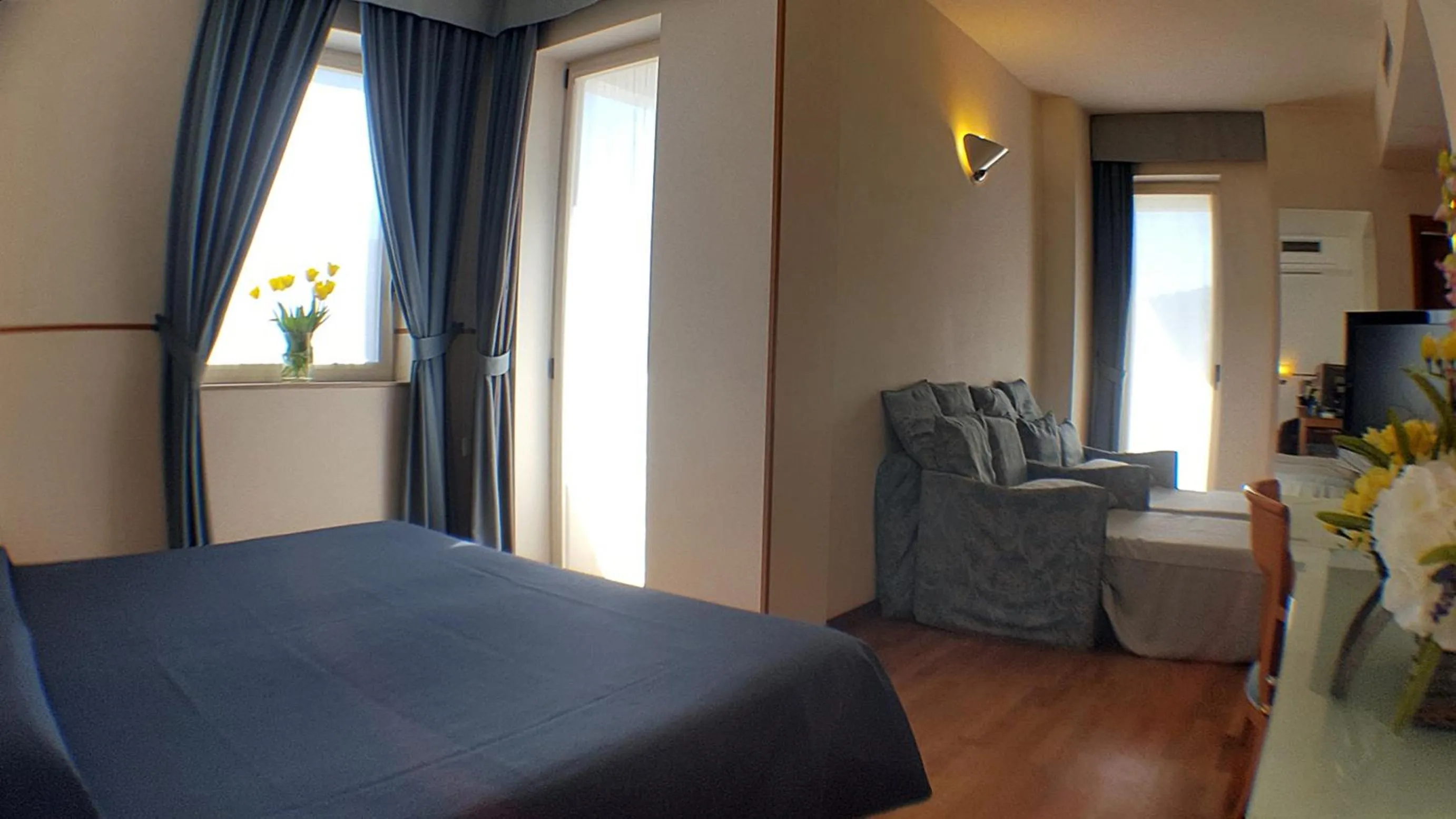 Quadruple Room with Balcony in Hotel Baia Flaminia