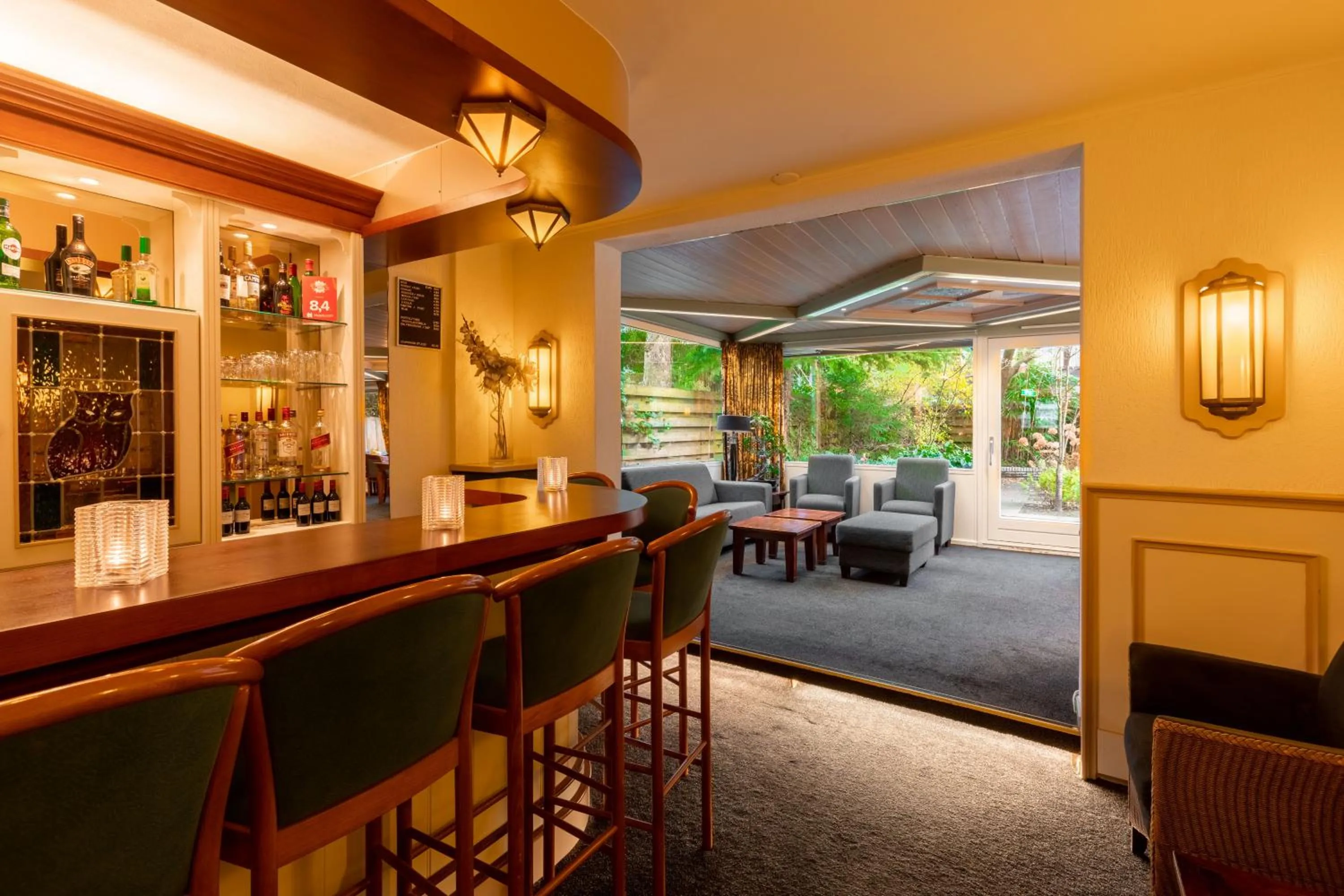 Lounge or bar in Owl Hotel