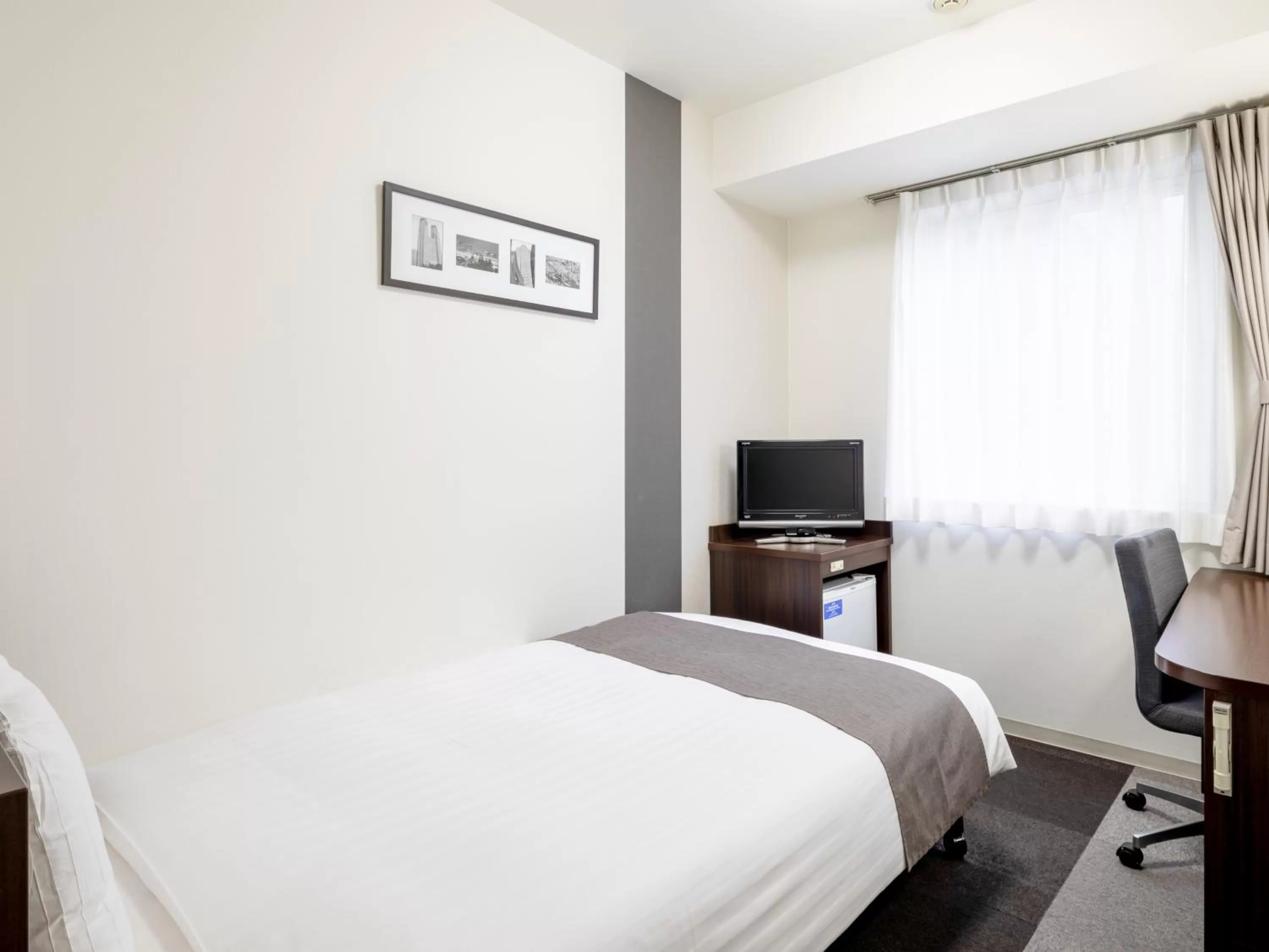 Bed in Comfort Hotel Tokyo Kanda