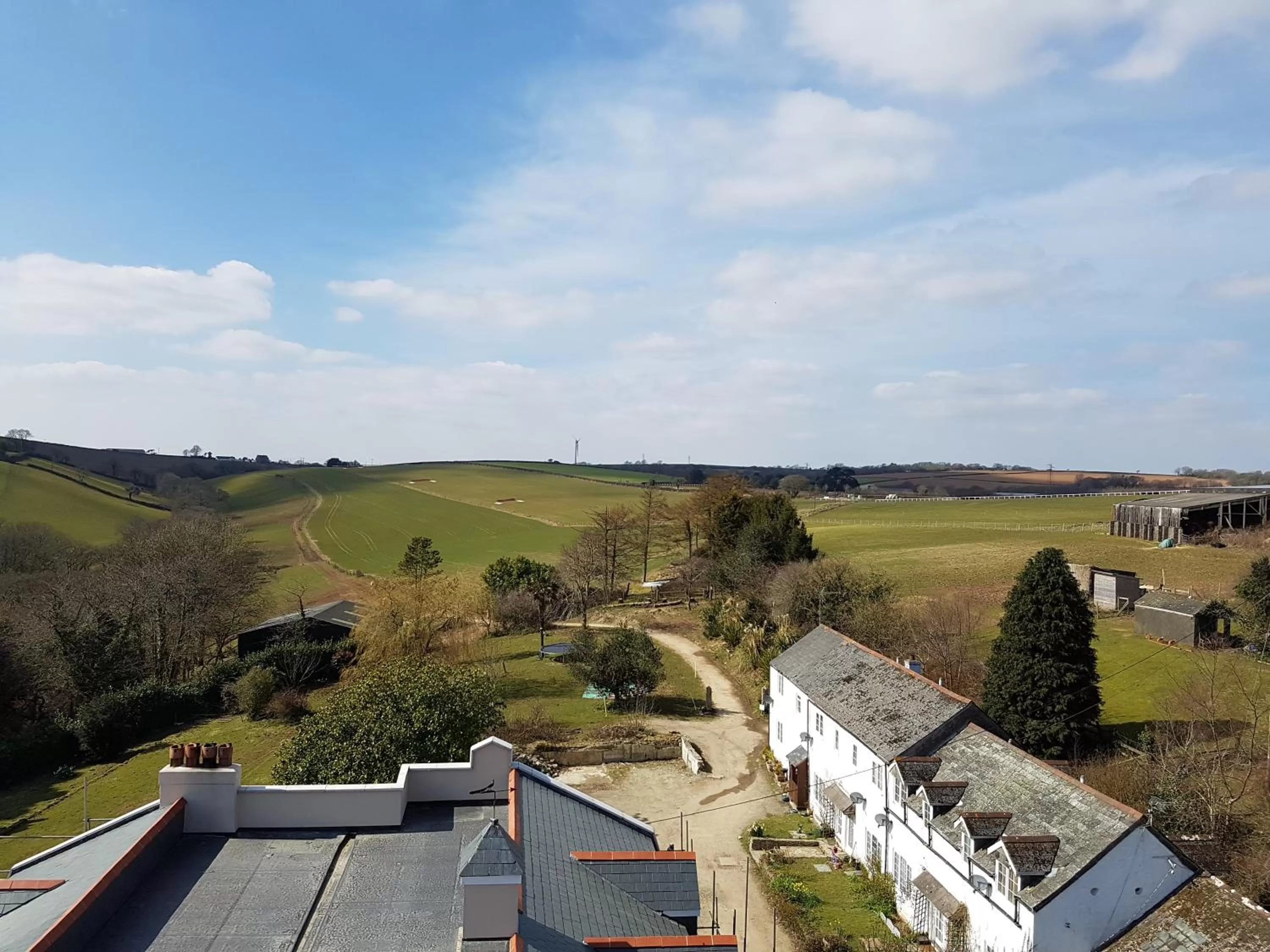 Property building in Great Trethew Hotel - Self Catering Lodges - Bar & Restaurant