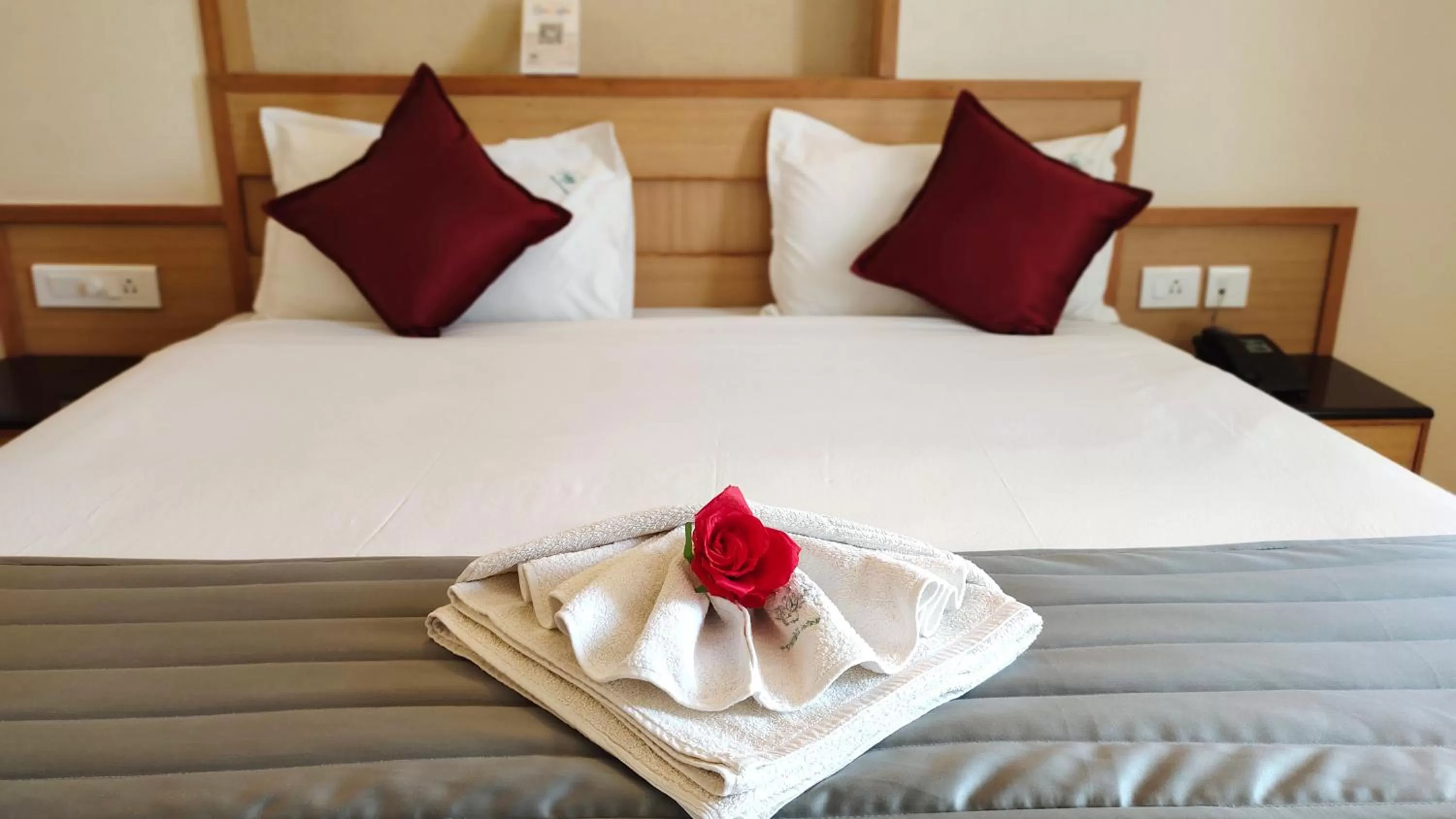 Bed in Hotel Aishwarywaa