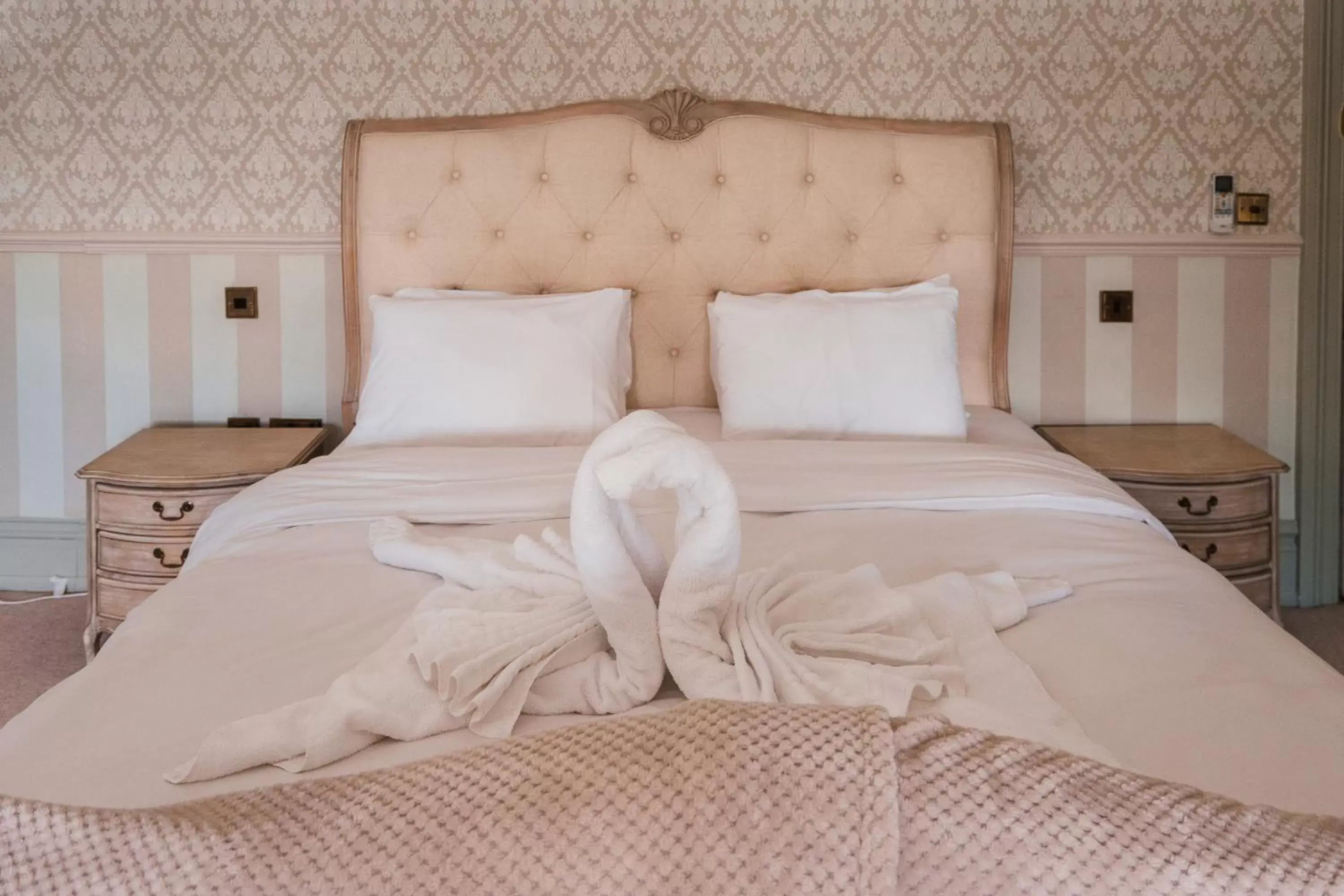 Bridal Suite in St Andrews Town Hotel Bridal Suite in St Andrews Town Hotel